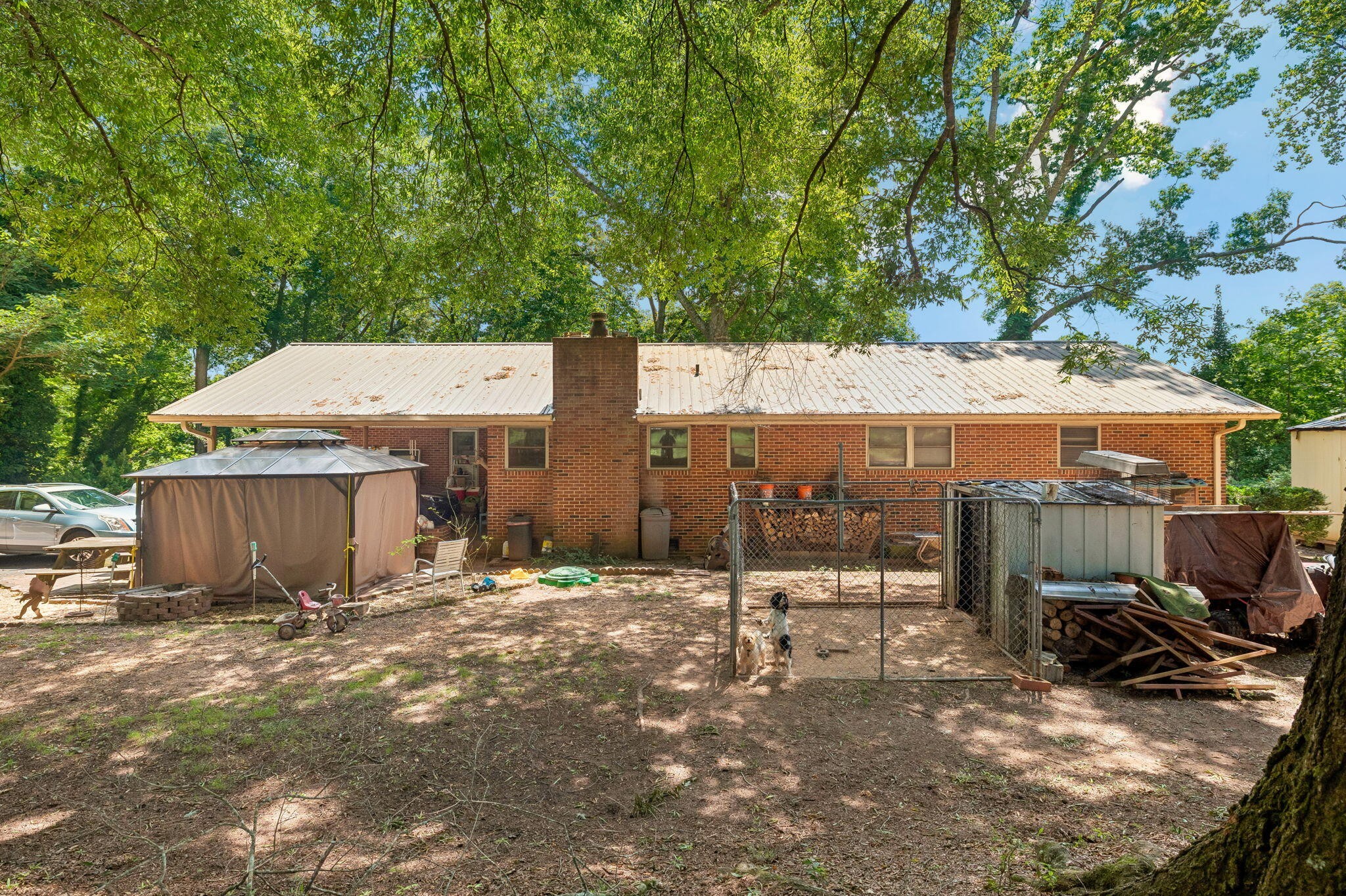 310 Curtis Road Property Photo 23