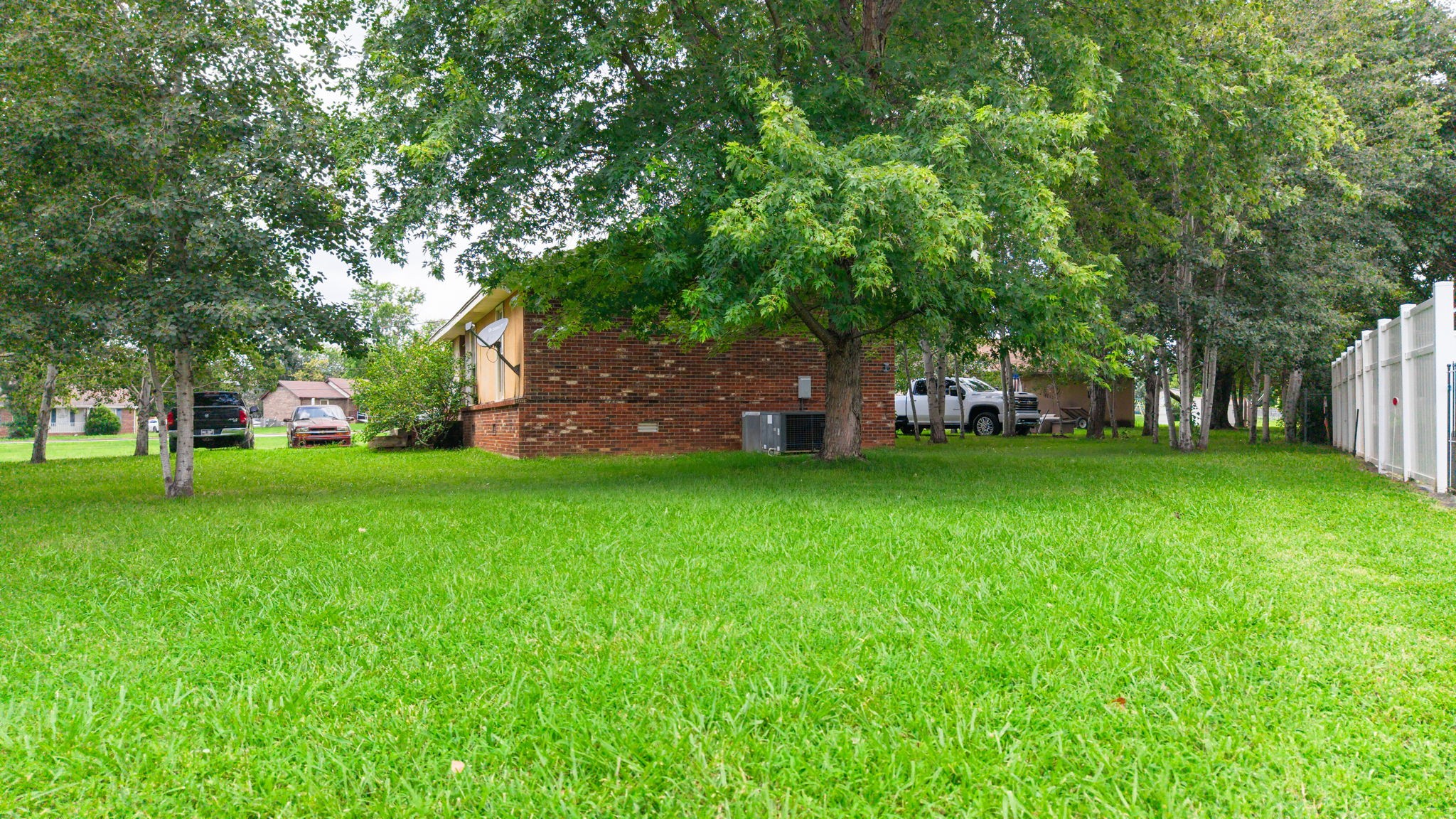 801 Tiny Town Rd Property Photo 12