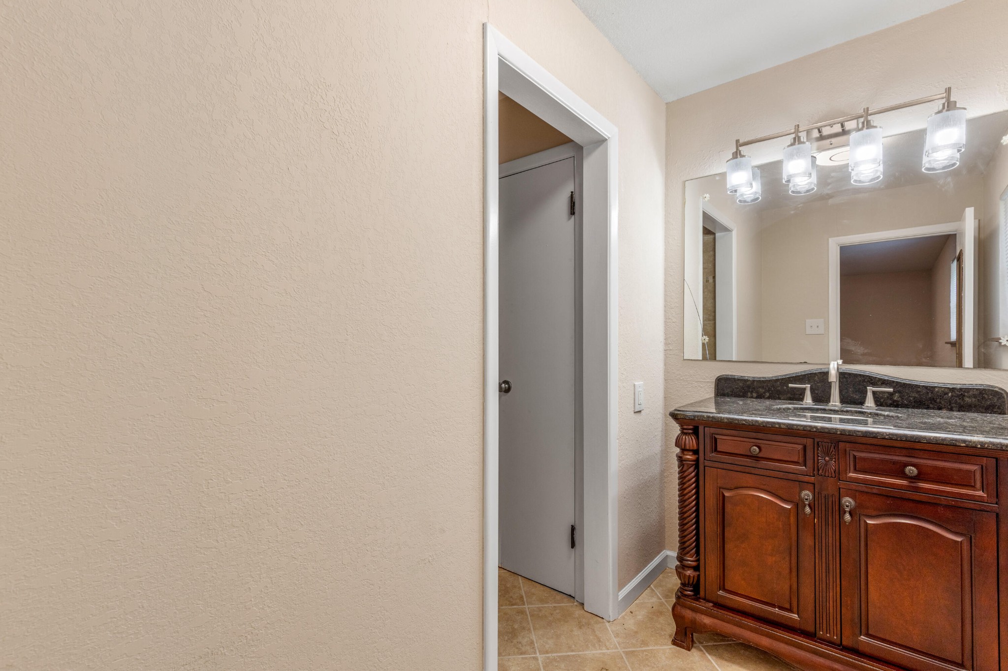 1534 Mcilvaine Drive Property Photo 19