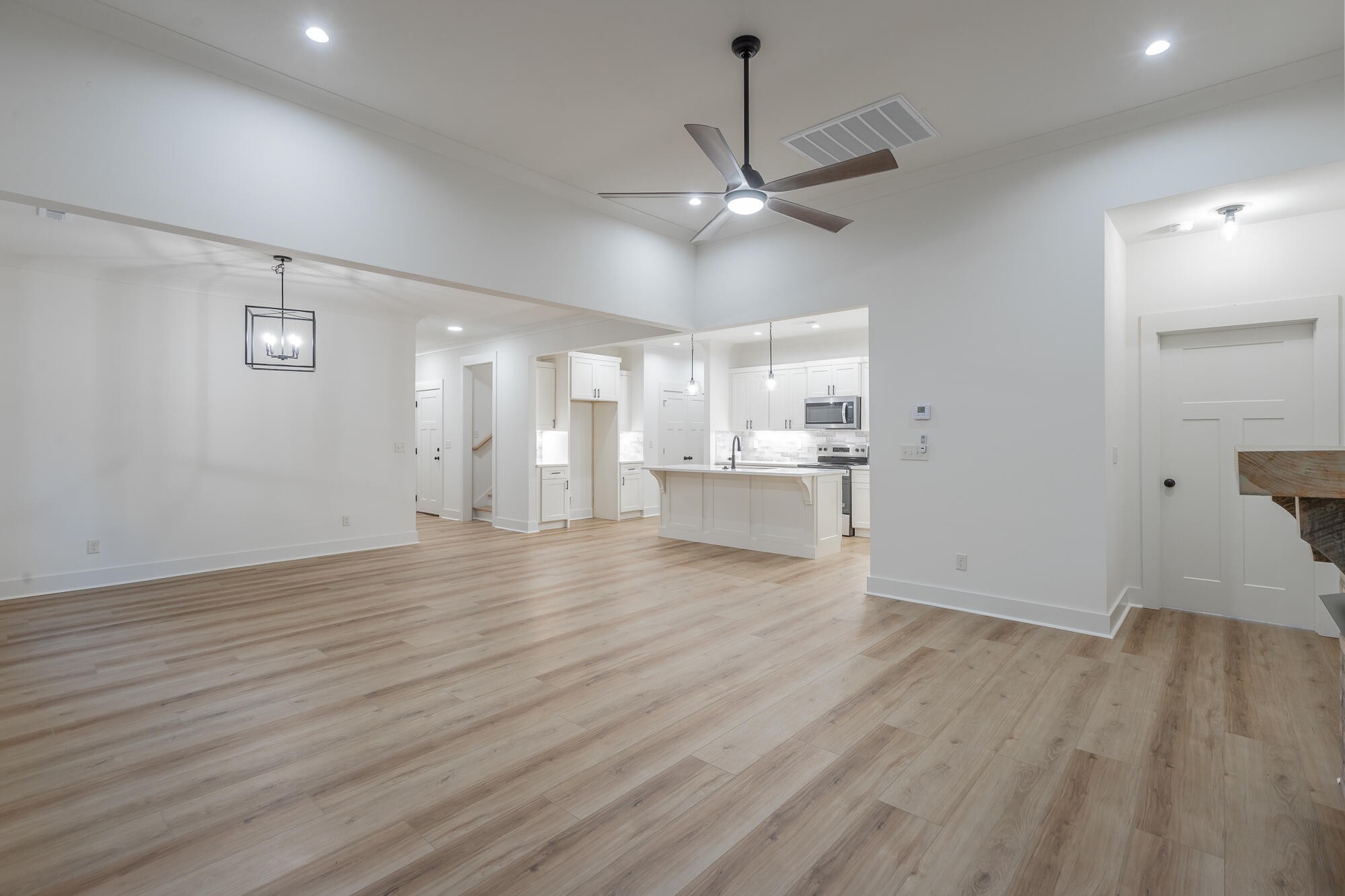 477 Willow Grove Court Property Photo 18