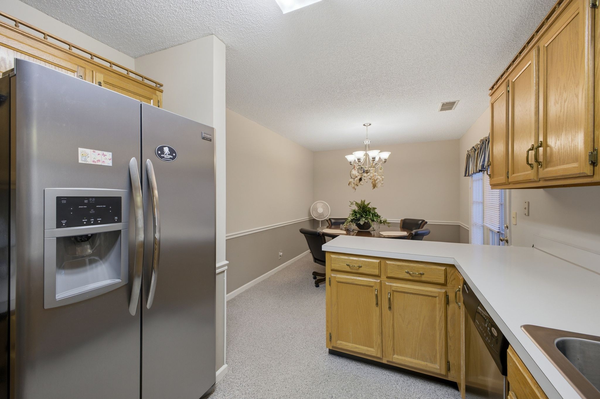 525 Upsall Dr Property Photo 16