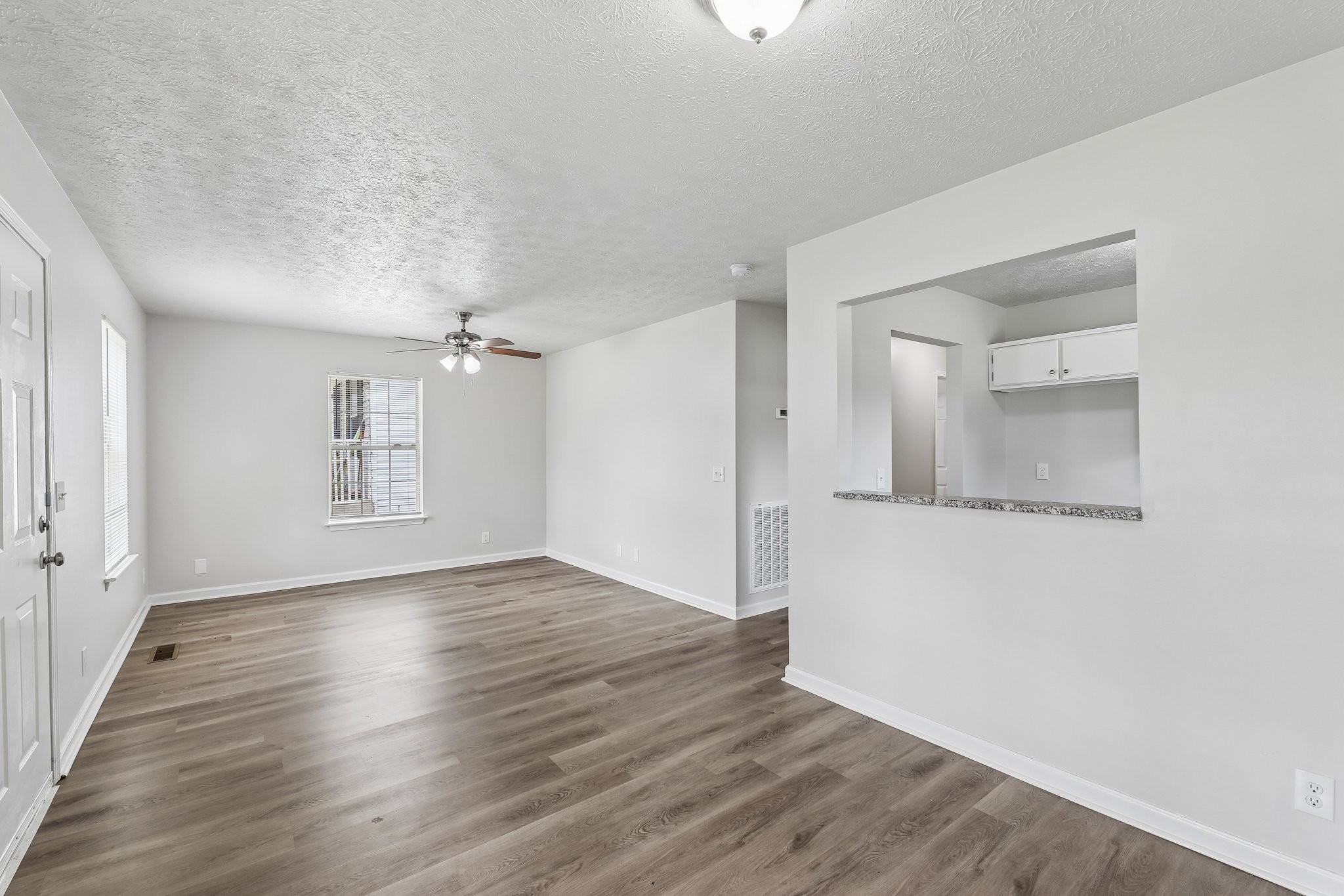 2607 Landrum Ct Property Photo 13