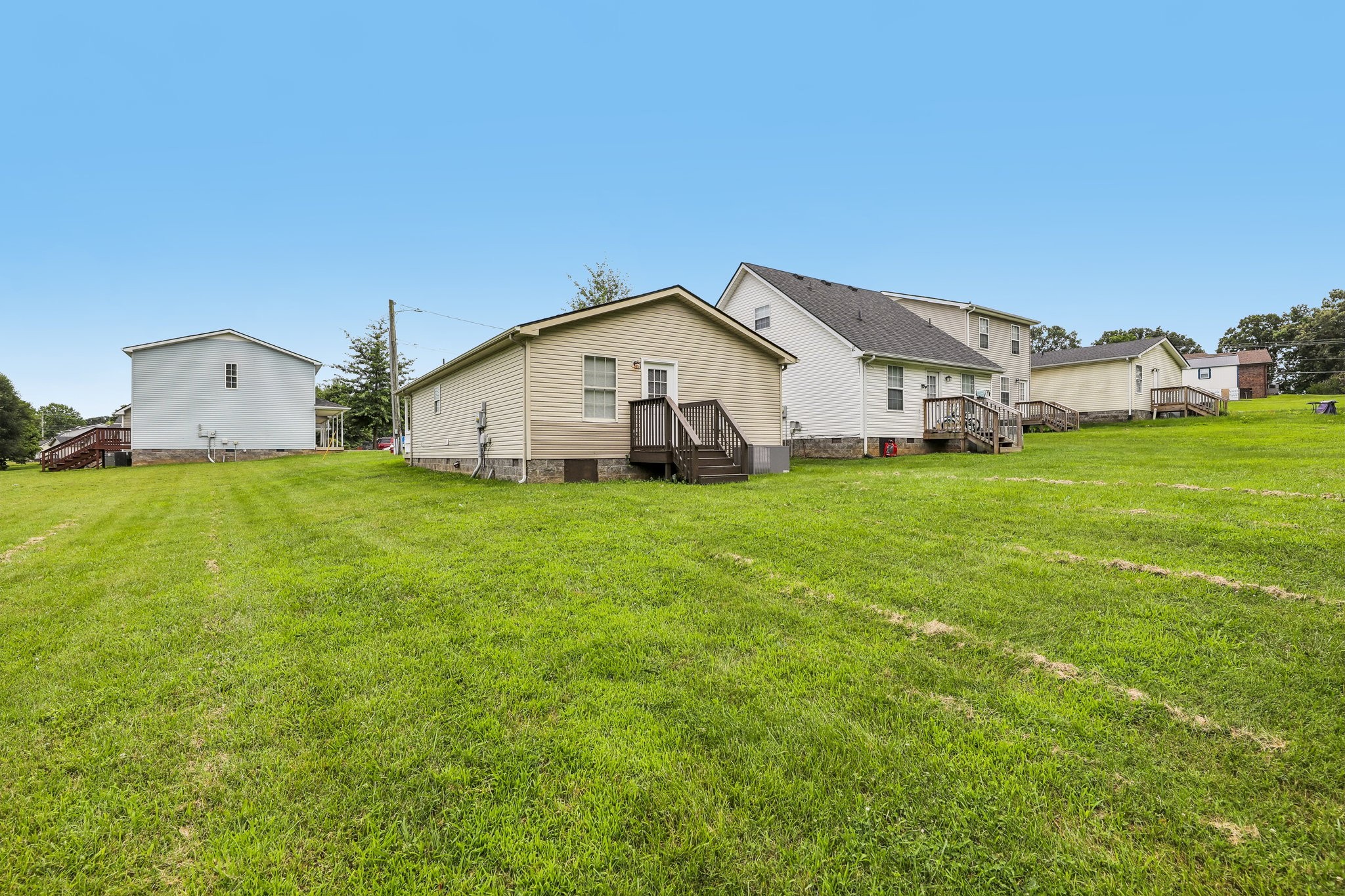 2607 Landrum Ct Property Photo 33
