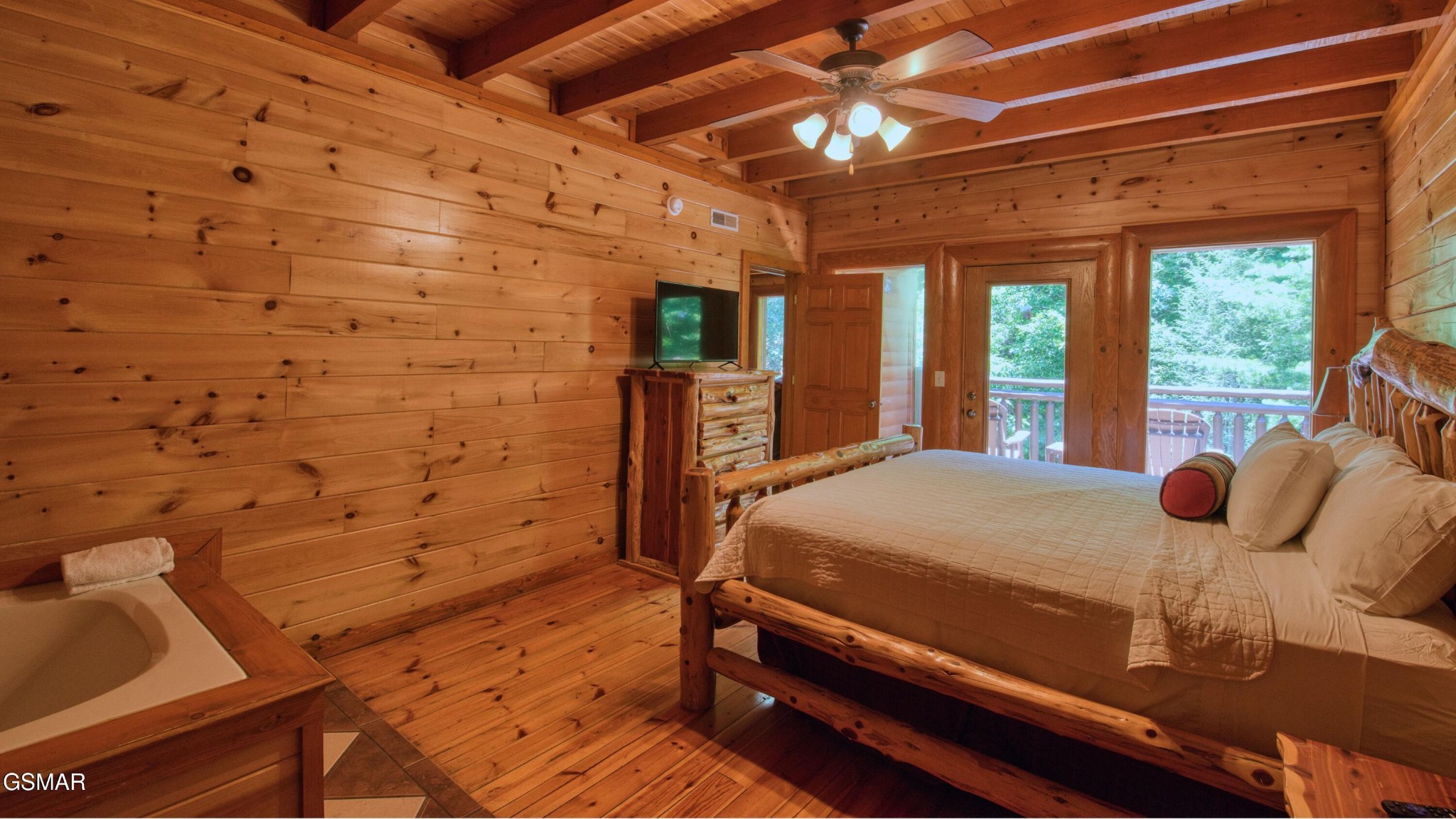1124 Black Bear Cub Way Property Photo 16