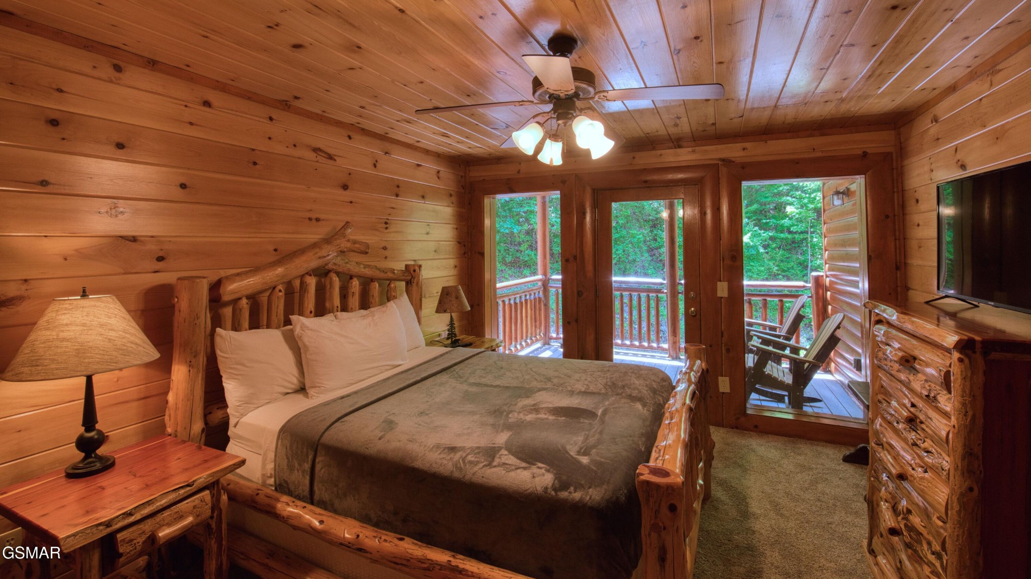 1124 Black Bear Cub Way Property Photo 22