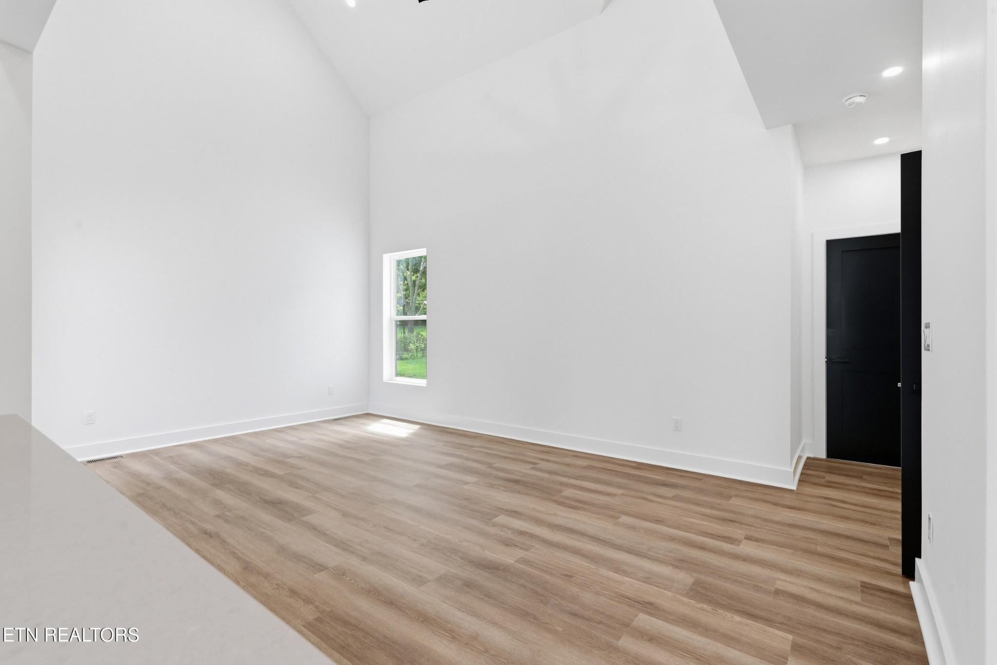 211 Shipe Rd Property Photo 15