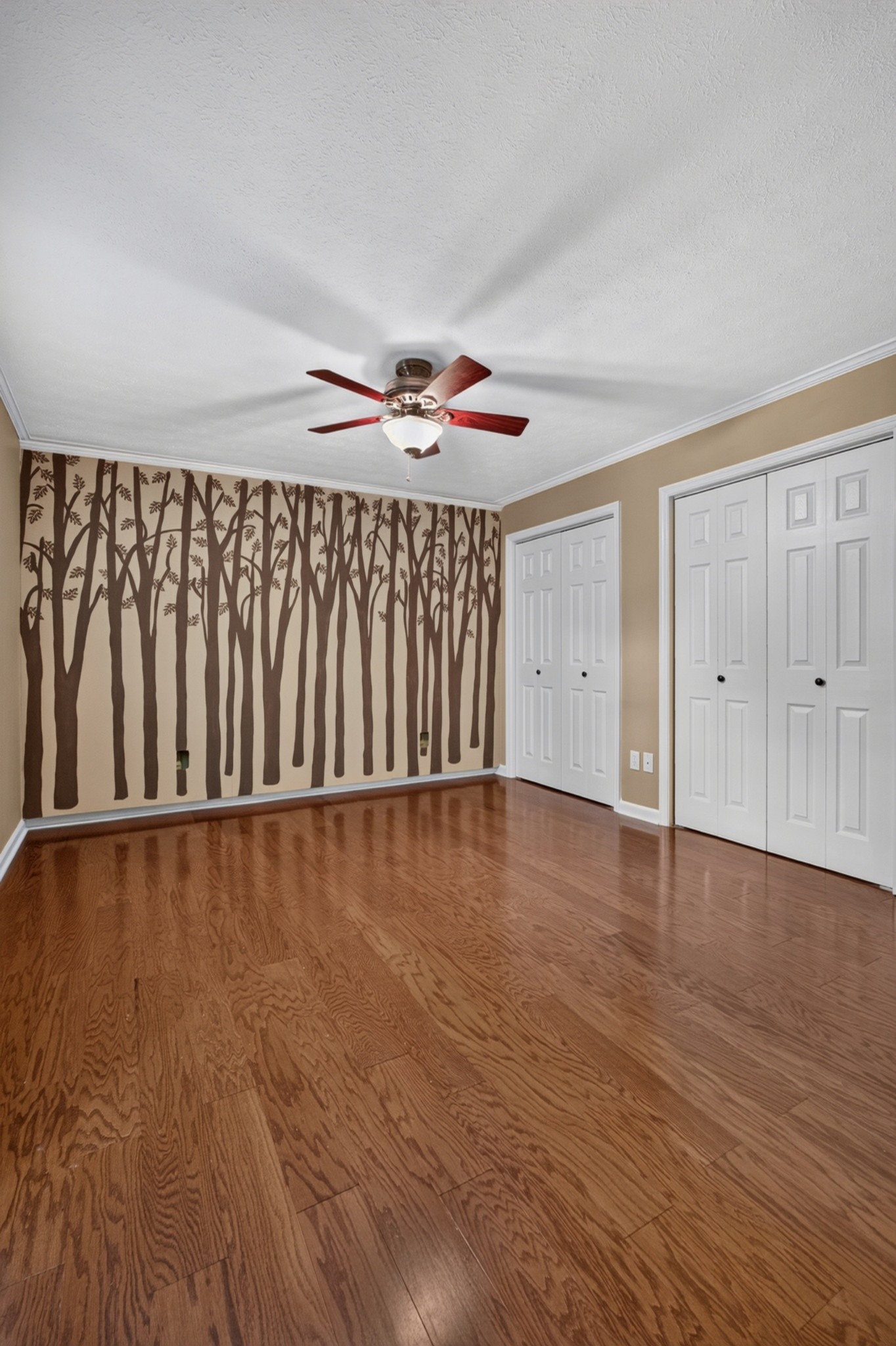225 Westgate Dr Property Photo 45