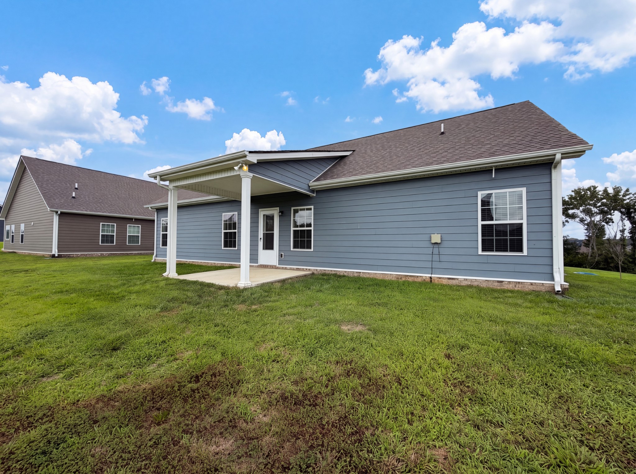 734 Mitscher Dr Property Photo 22