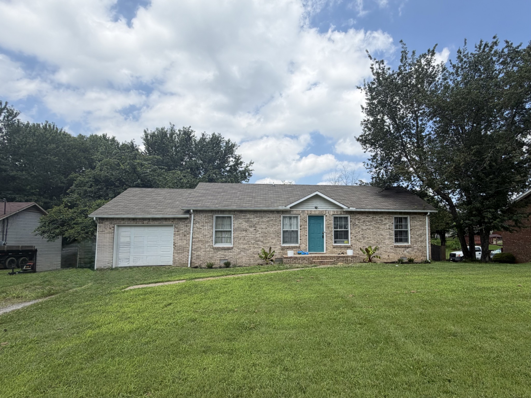 205 Marshall Dr