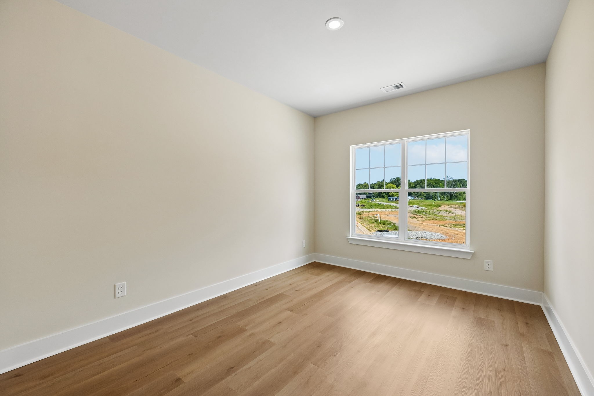 1052 Stagecoach Dr Property Photo 38
