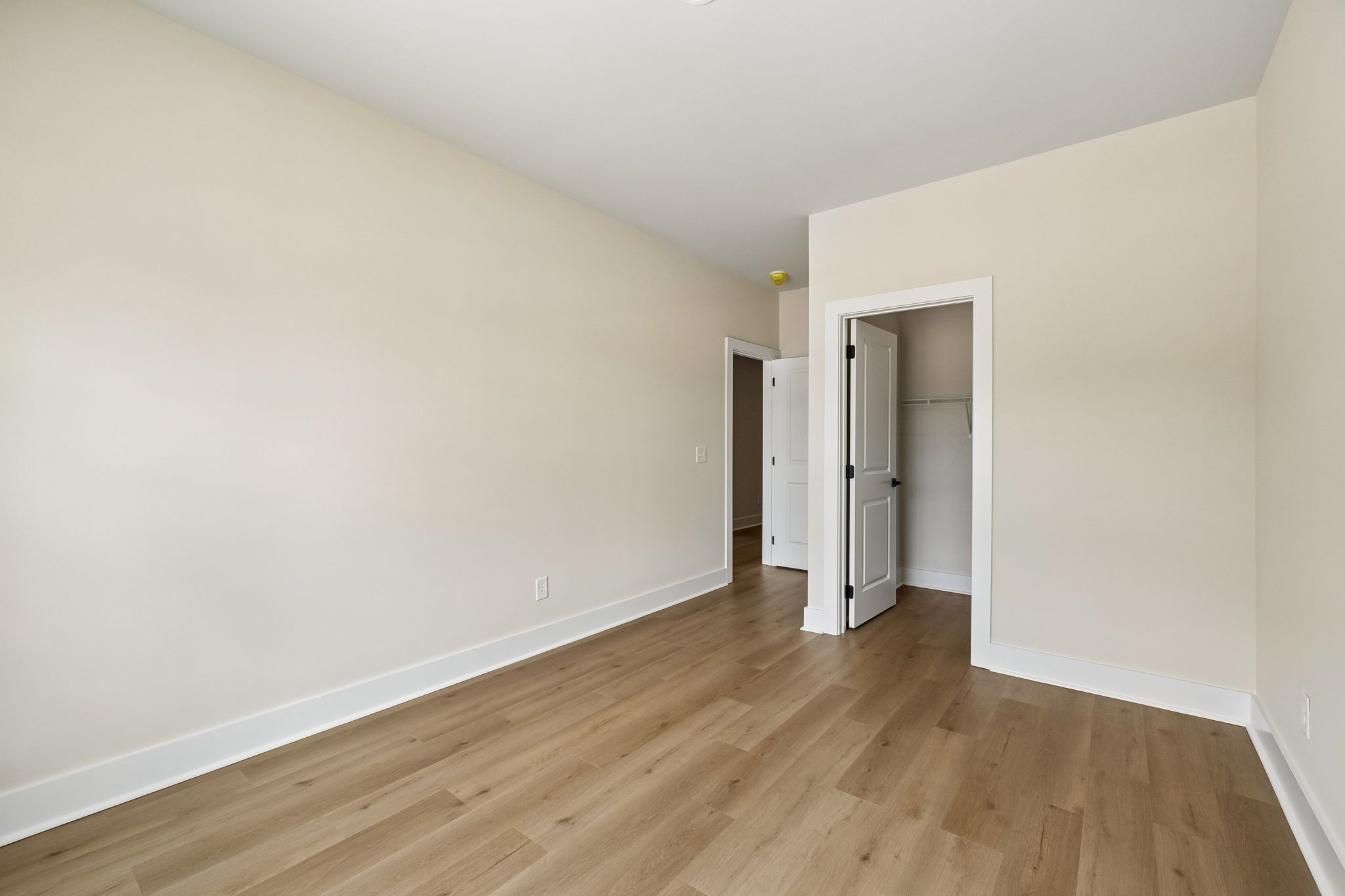 1052 Stagecoach Dr Property Photo 39