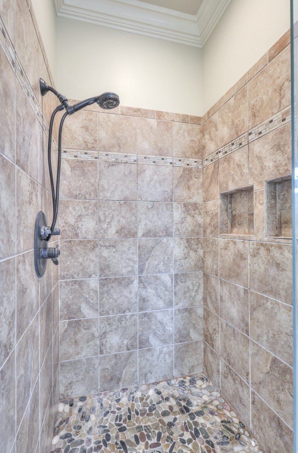 3196 Appian Way Property Photo 20