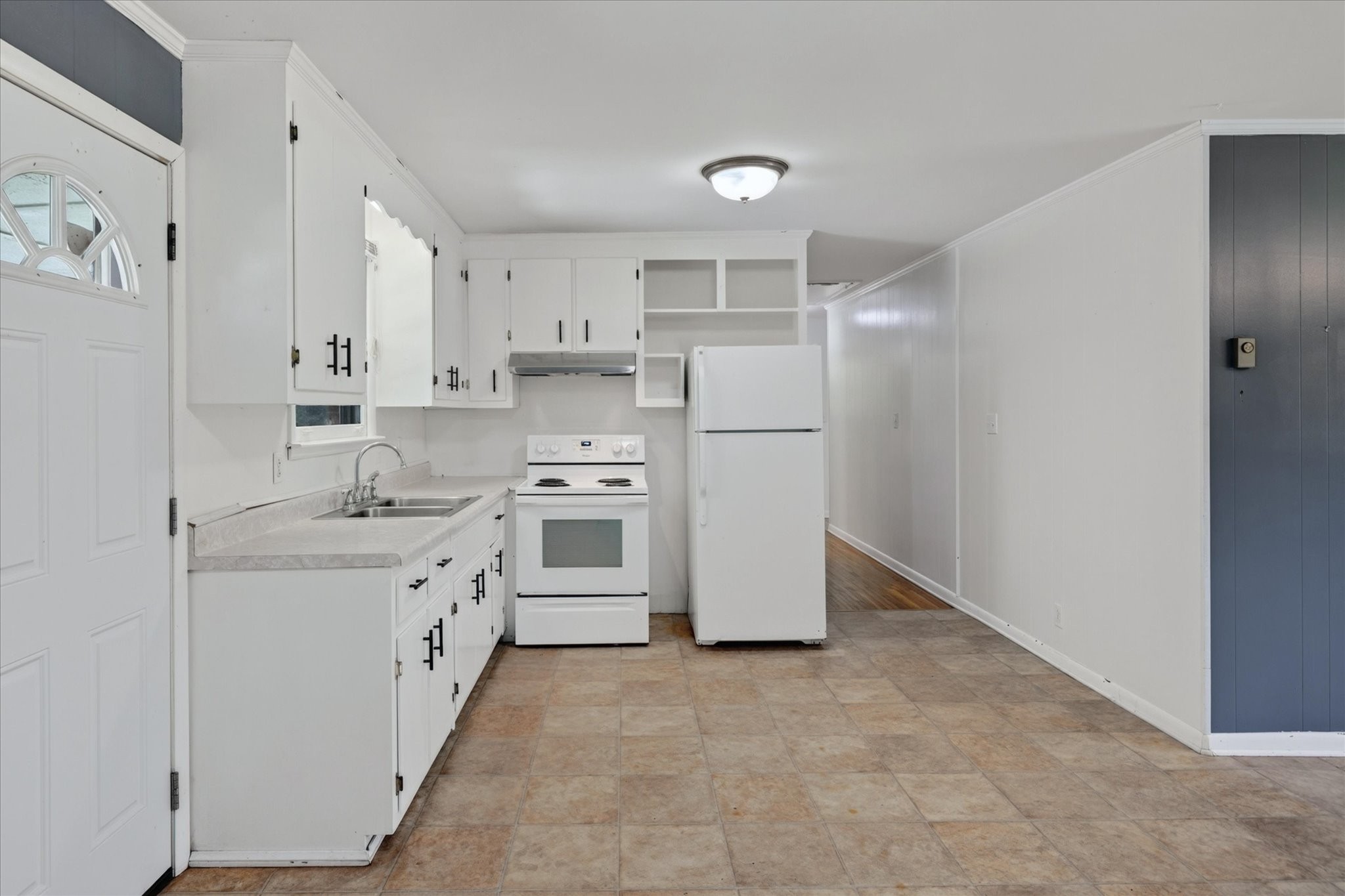 910 Highway 13 Property Photo 17