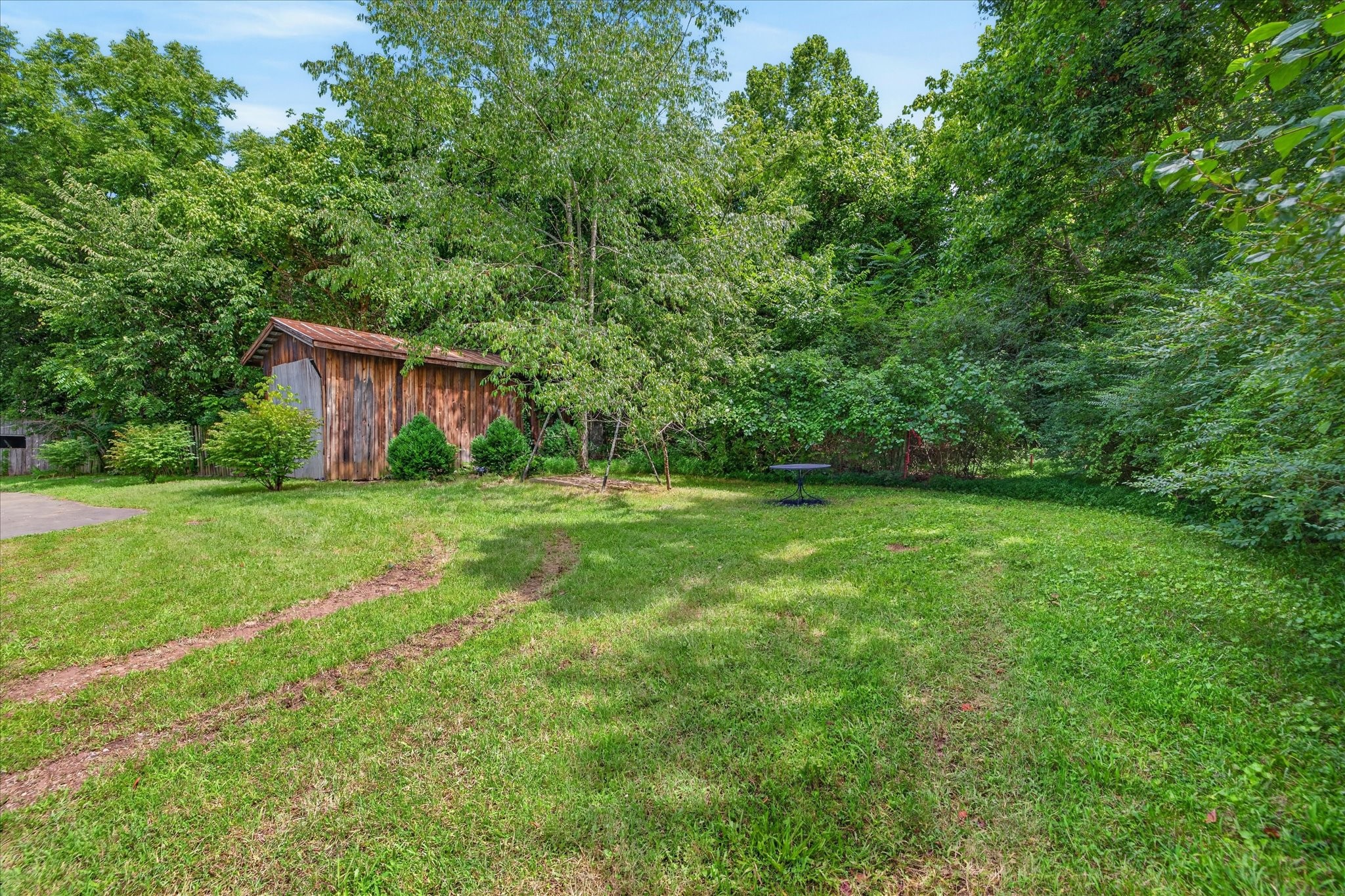 910 Highway 13 Property Photo 35