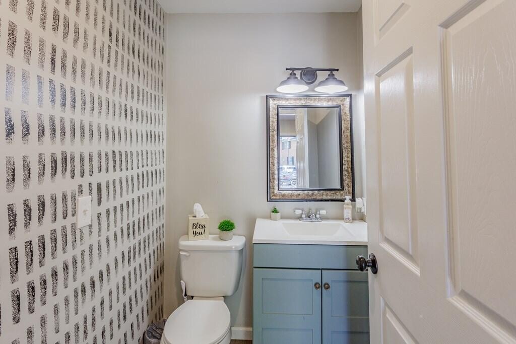 1900 Meadowbrook Circle, Nw Property Photo 11