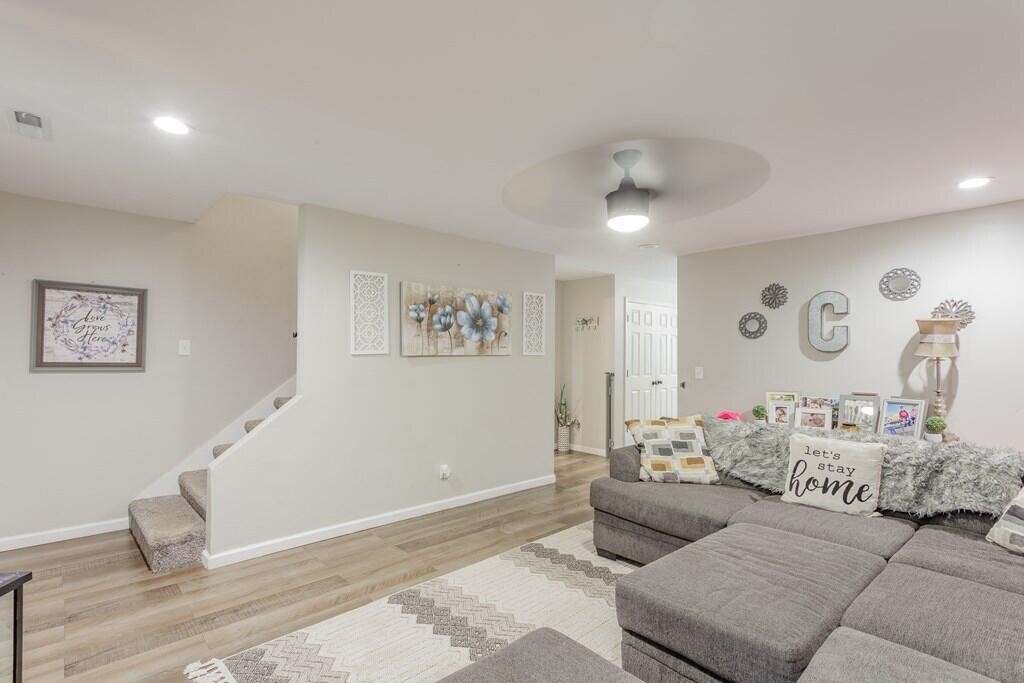 1900 Meadowbrook Circle, Nw Property Photo 14