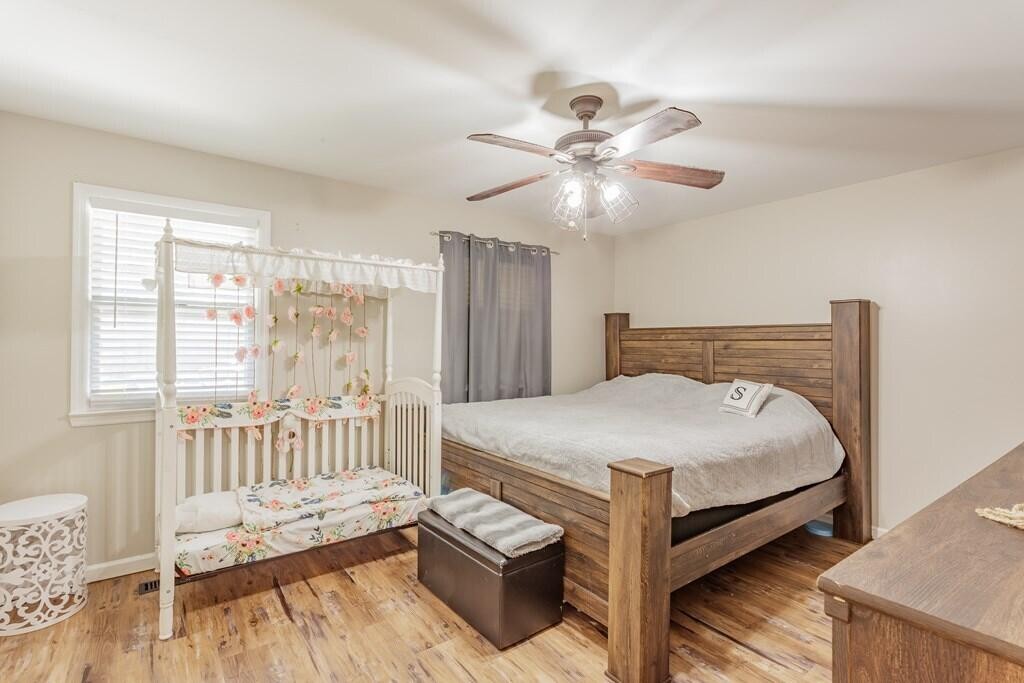 1900 Meadowbrook Circle, Nw Property Photo 17