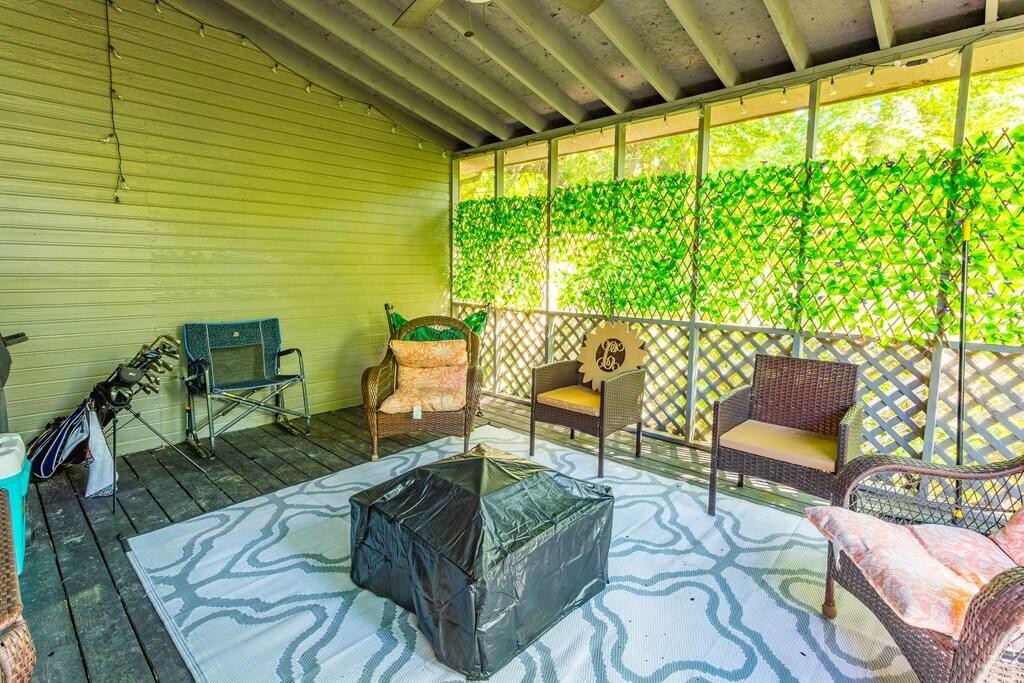 1900 Meadowbrook Circle, Nw Property Photo 26