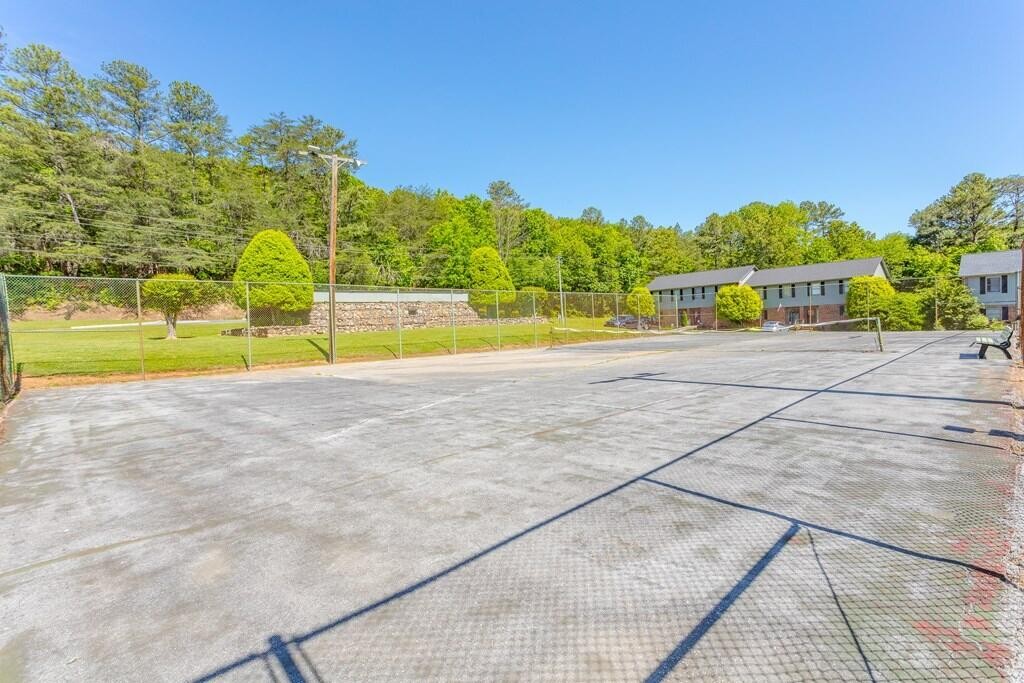 1900 Meadowbrook Circle, Nw Property Photo 36