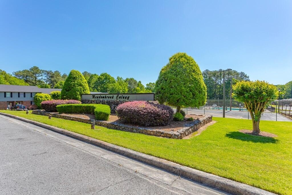 1900 Meadowbrook Circle, Nw Property Photo 38
