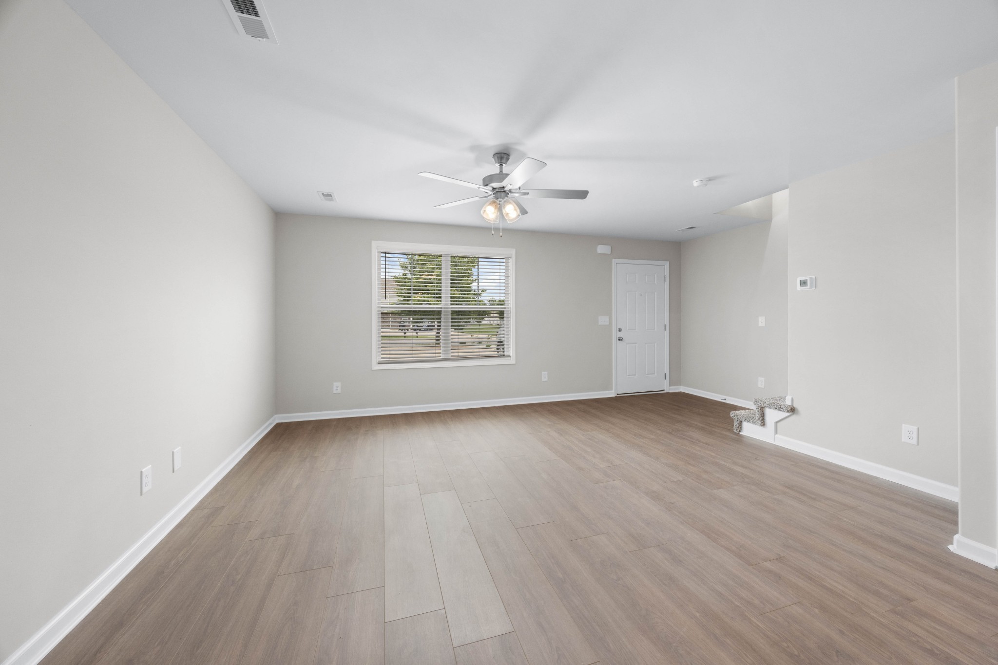 2201 Eldos Trace Cir Property Photo 6