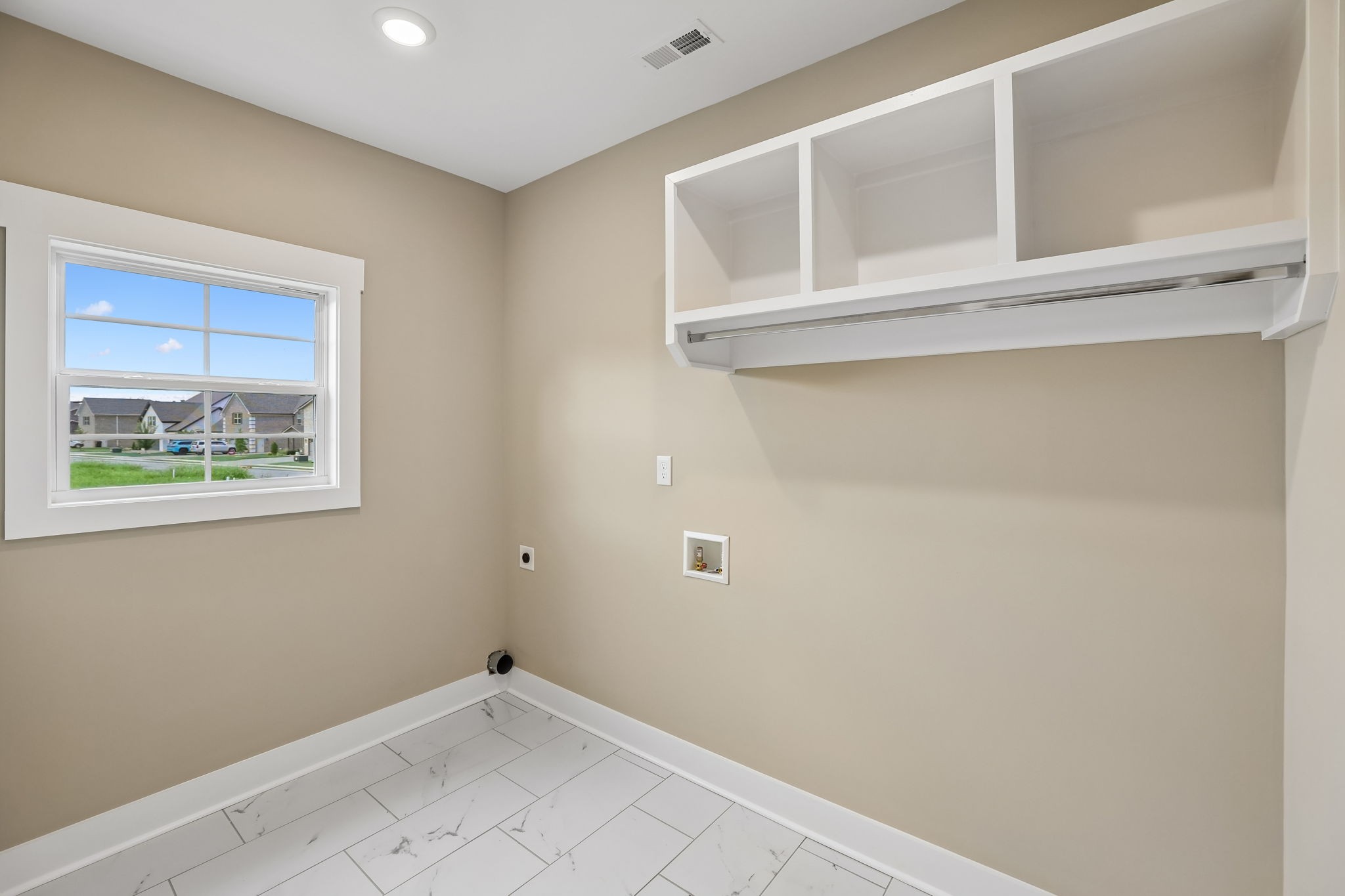 930 Stovers Glen Dr Property Photo 31