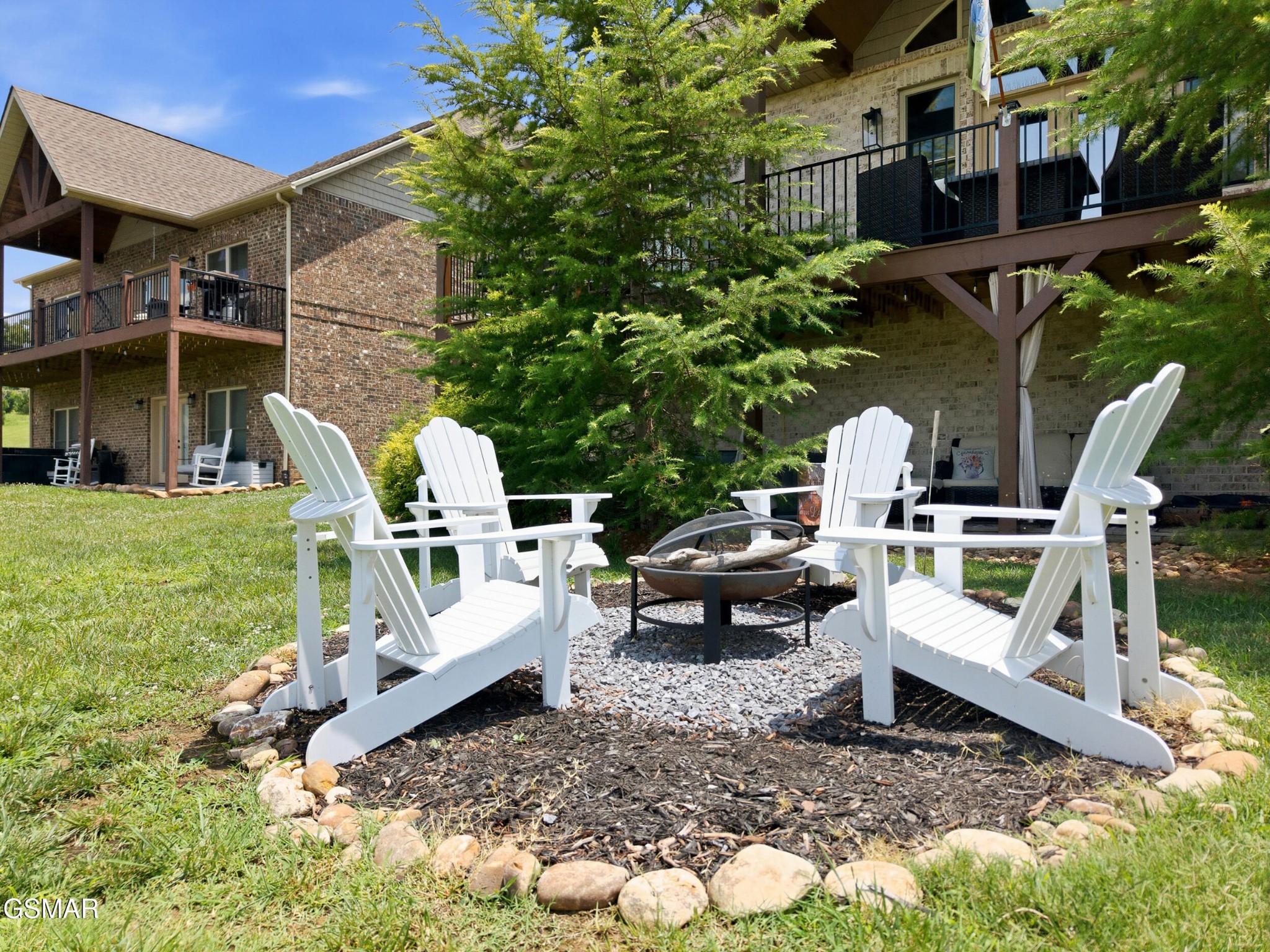 705 Waters Edge Property Photo 10