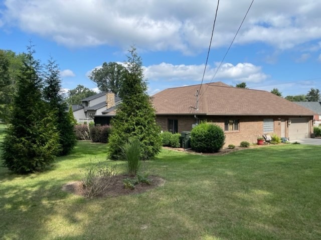 1349 Beechview Drive Property Photo 3