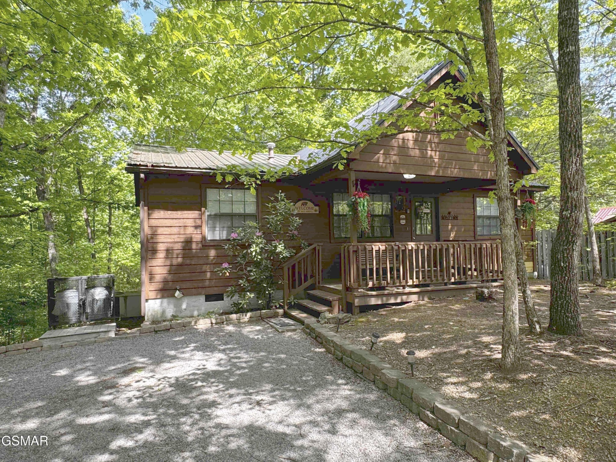 653 Oaks View Court Property Photo 1