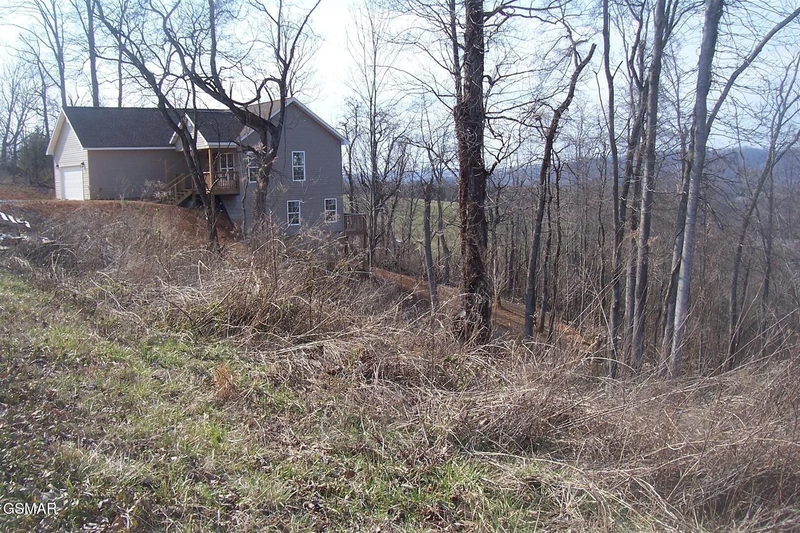 141 Low Valley Rd Property Photo 6