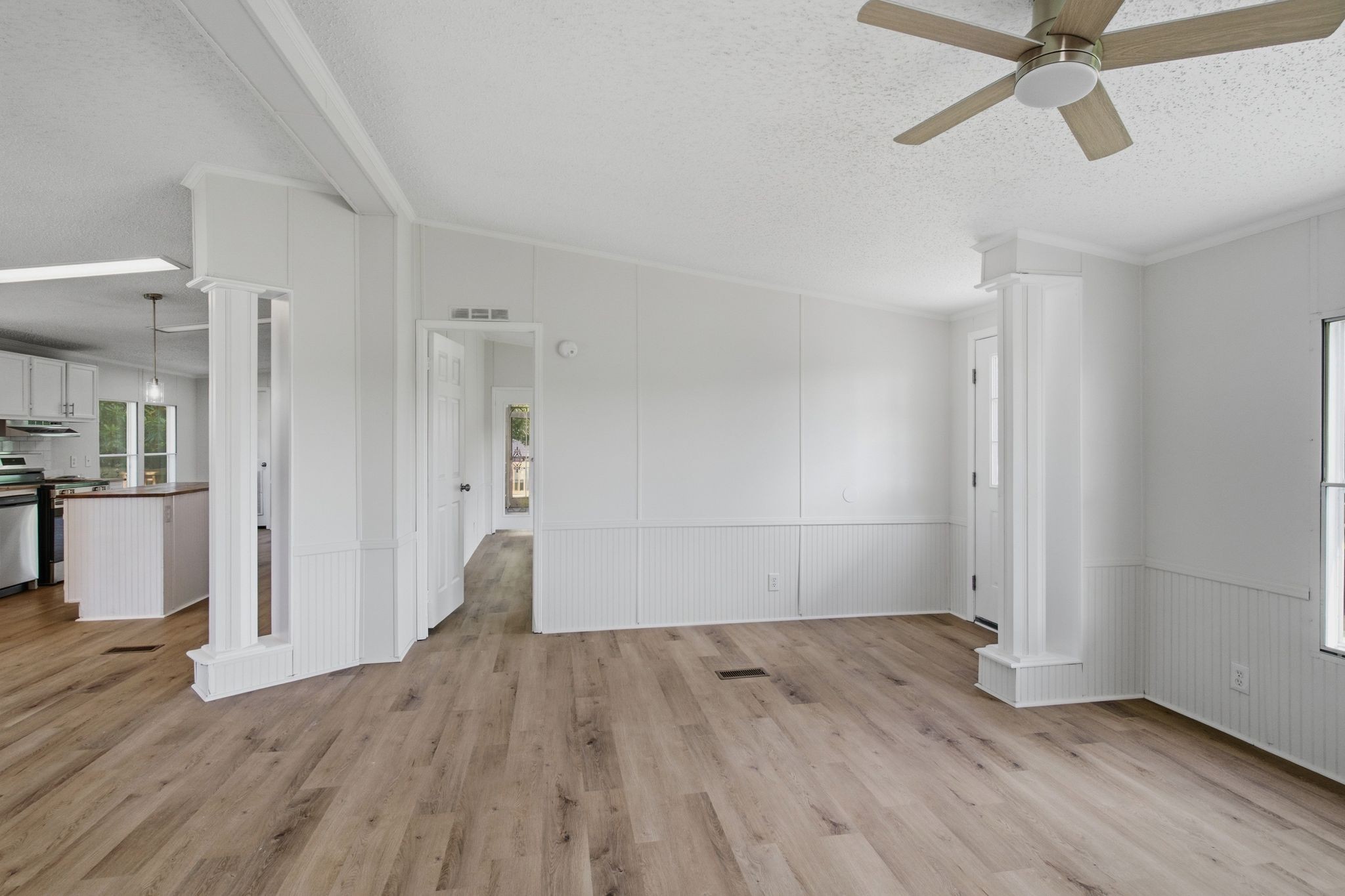 1305 Merritt St Property Photo 7