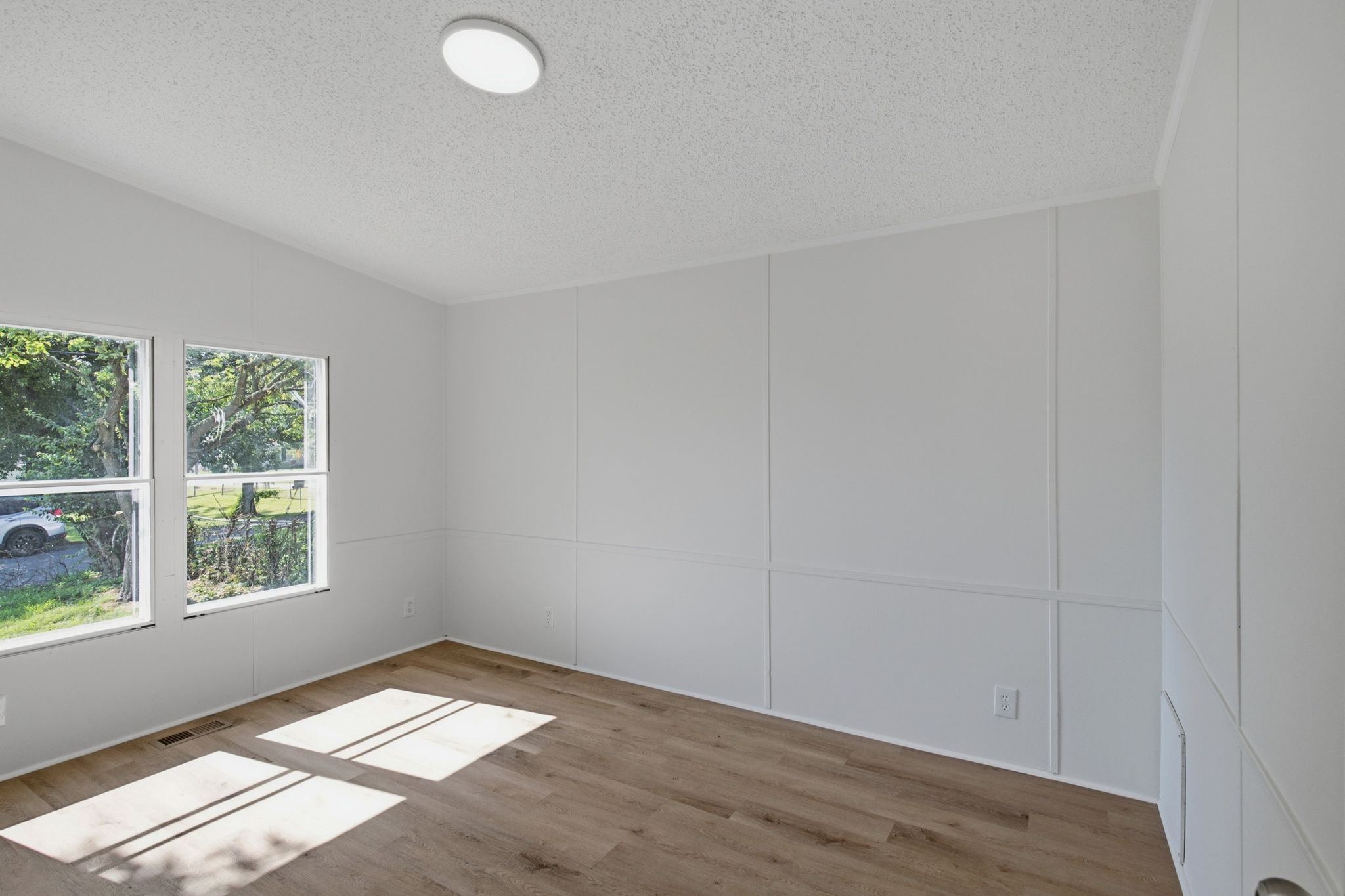 1305 Merritt St Property Photo 22