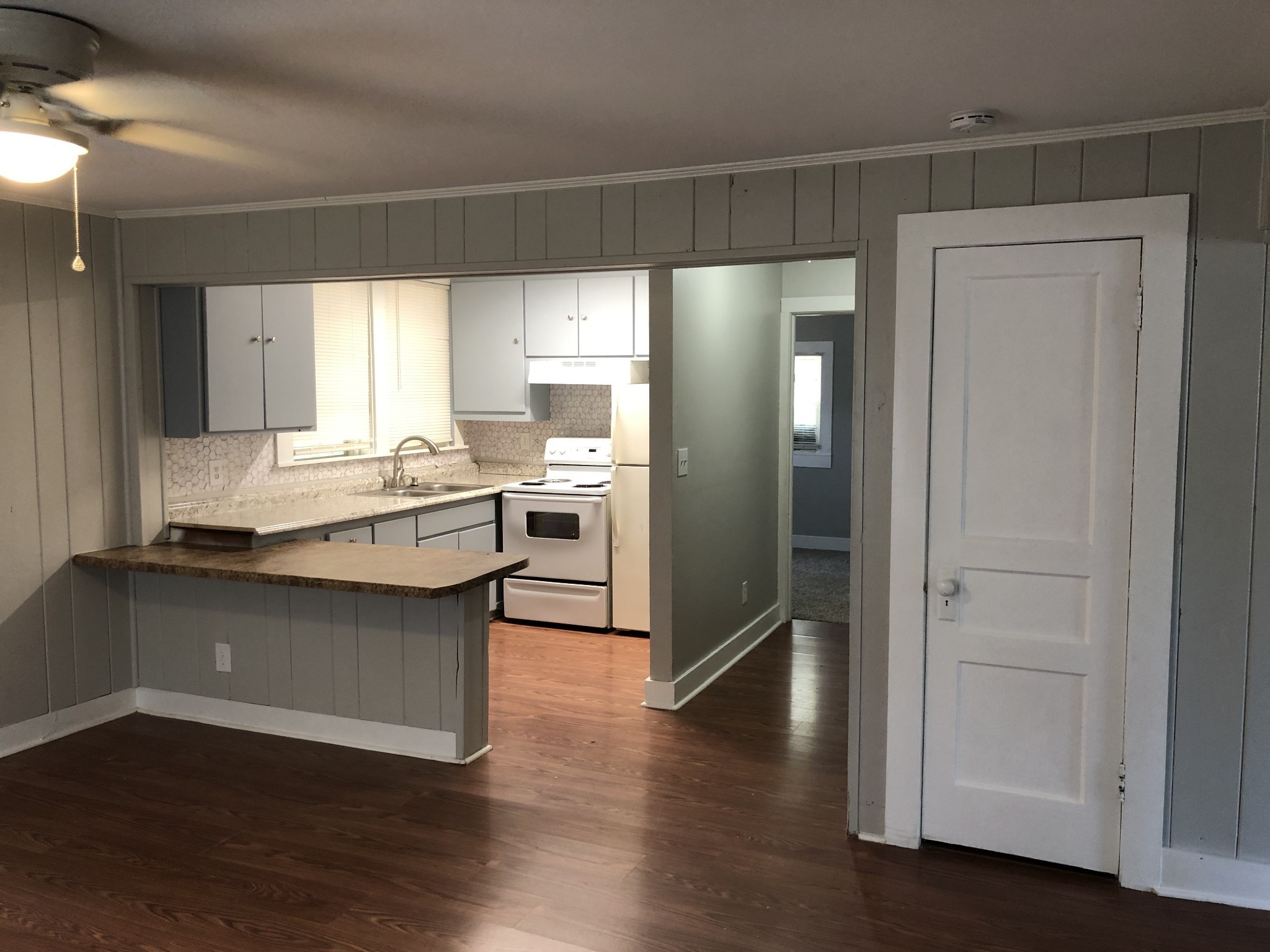303 Bridge Ave Property Photo 1