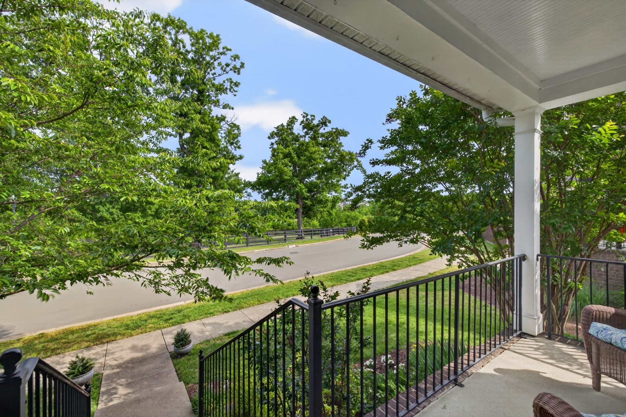 1709 Park Terrace Ln Property Photo 7