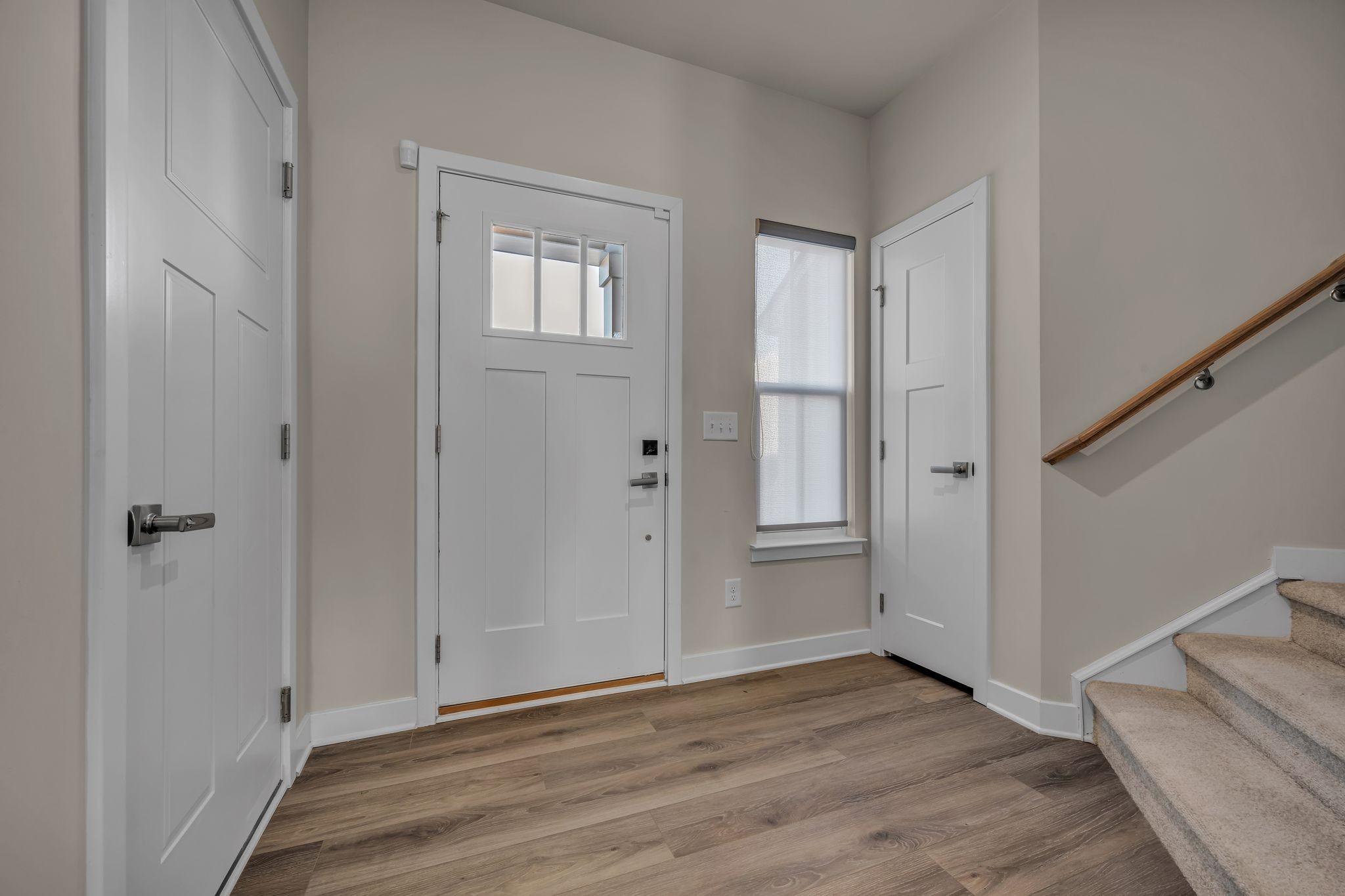 1043 Clendening Dr Property Photo 5
