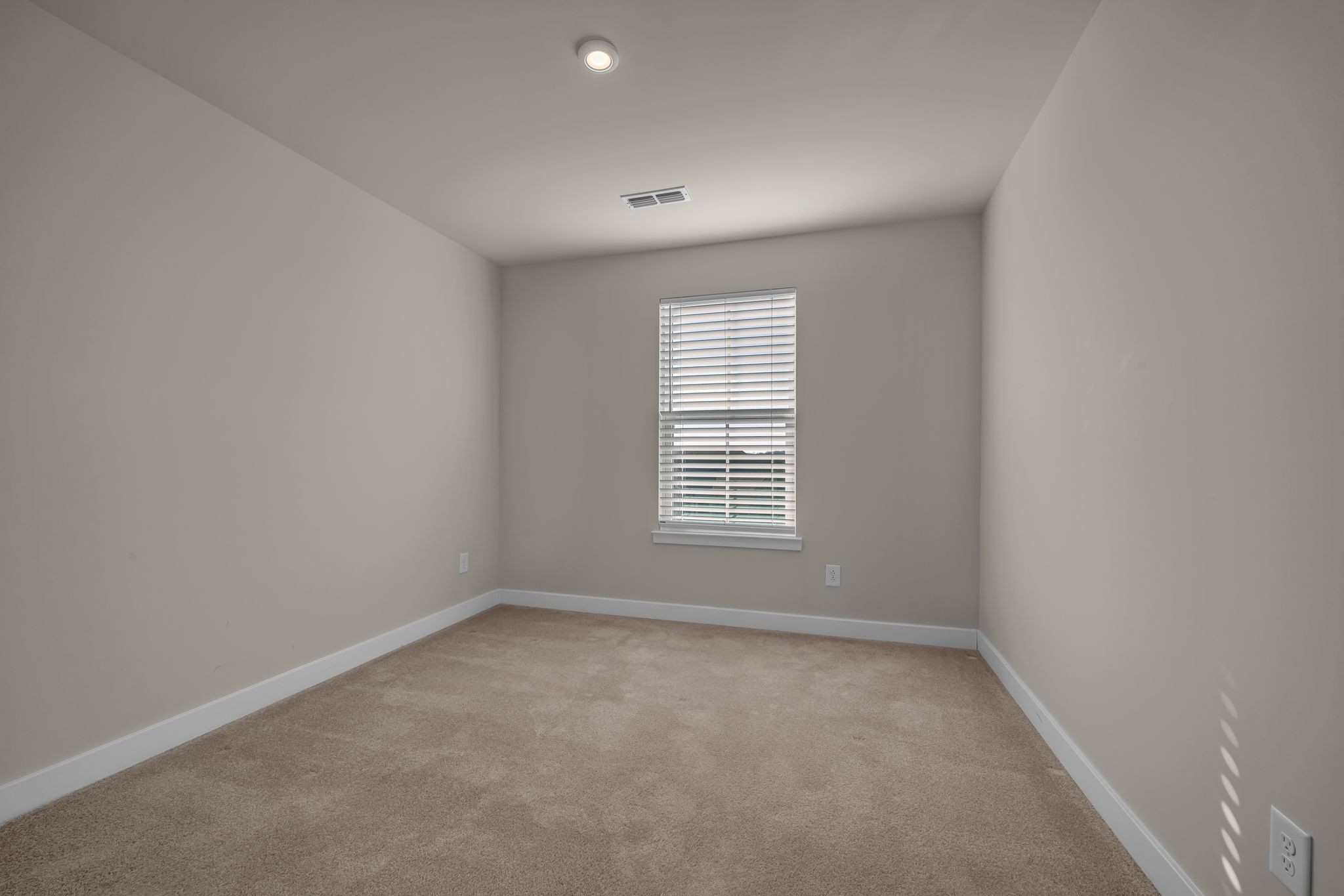 1043 Clendening Dr Property Photo 23