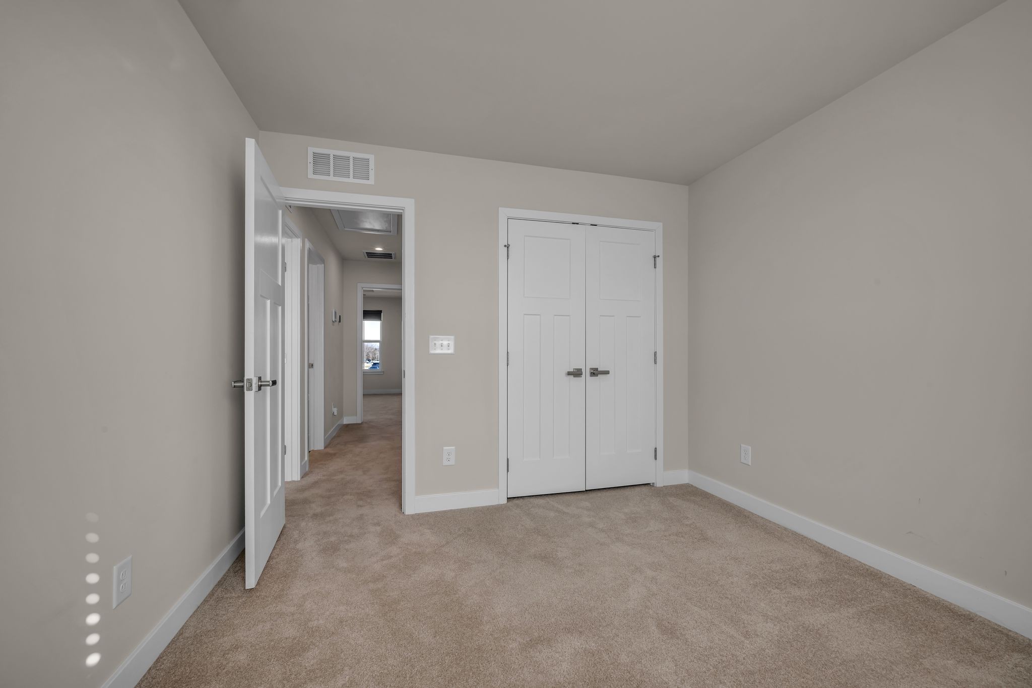 1043 Clendening Dr Property Photo 24