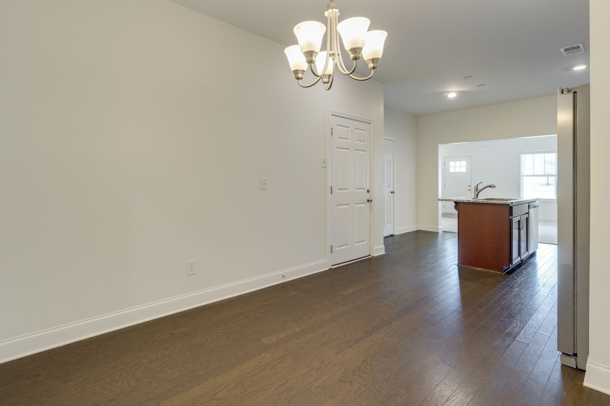 516 Tobias St Property Photo 13