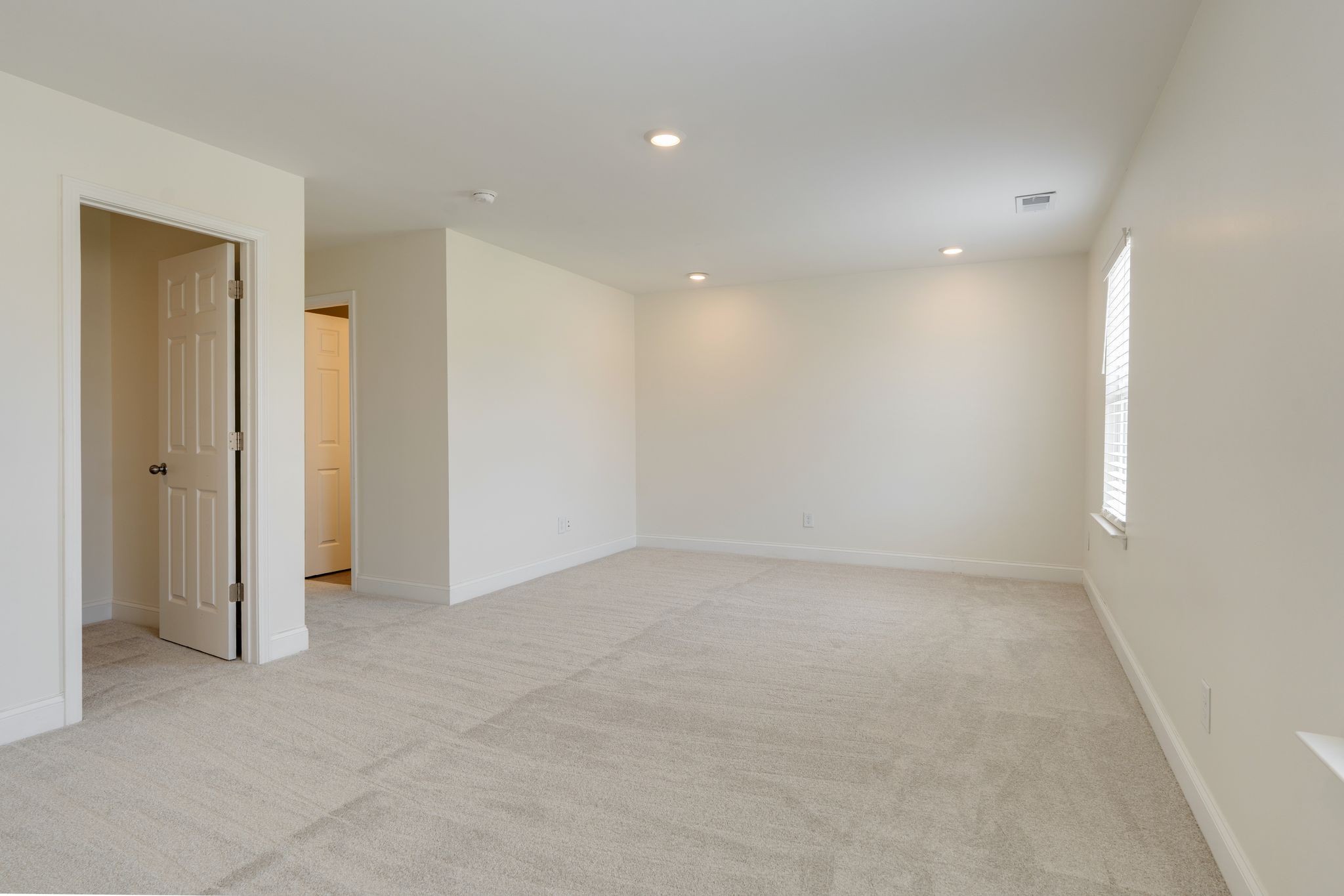 516 Tobias St Property Photo 15