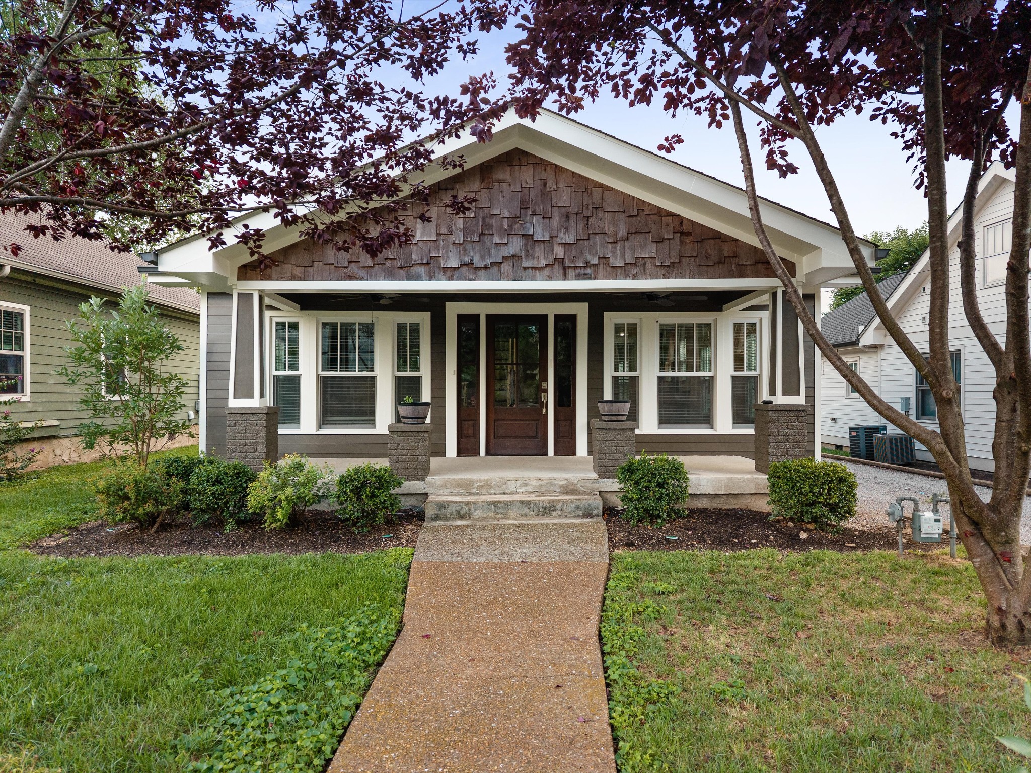 1602 Douglas Ave