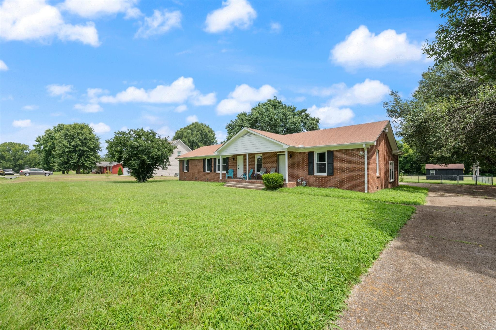 704 Redwood Cir Property Photo 1