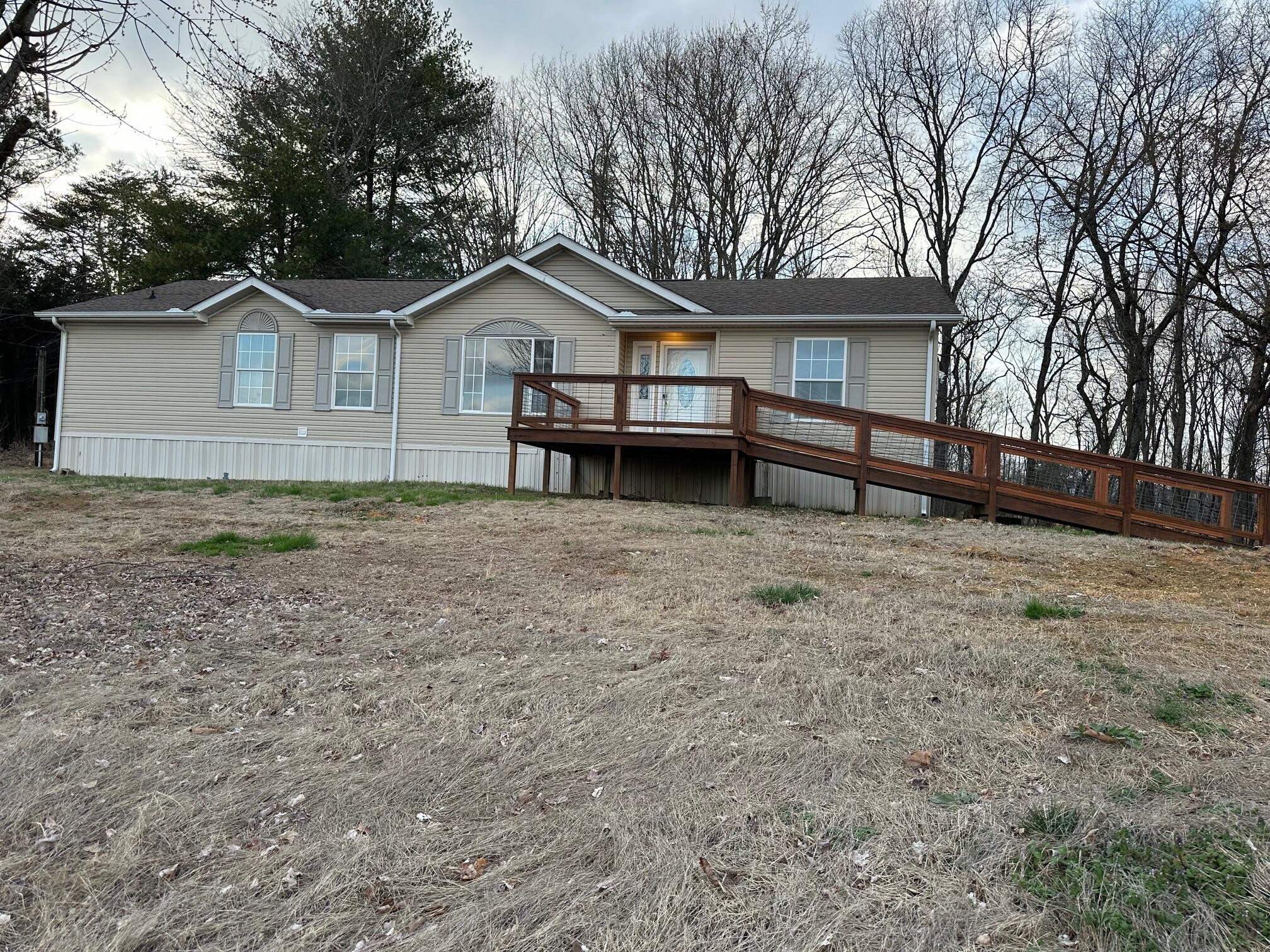 1285 Dyer Road Property Photo 1