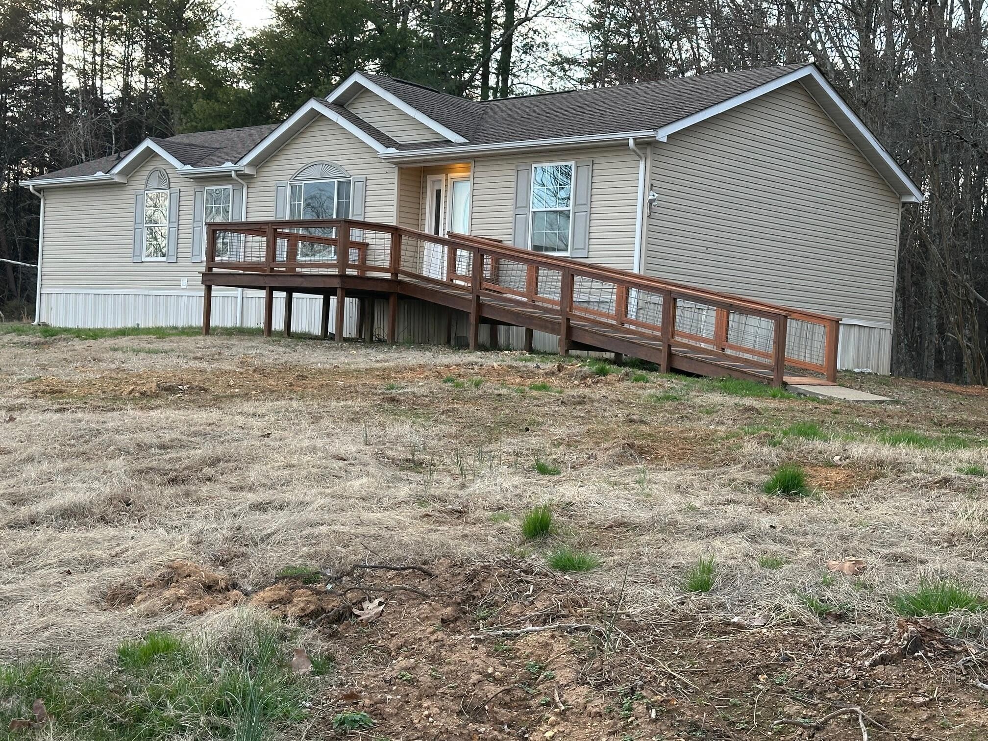 1285 Dyer Road Property Photo 2