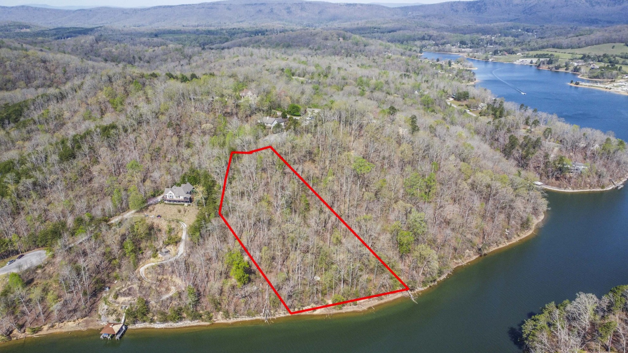 106 Eerie Point Property Photo 3