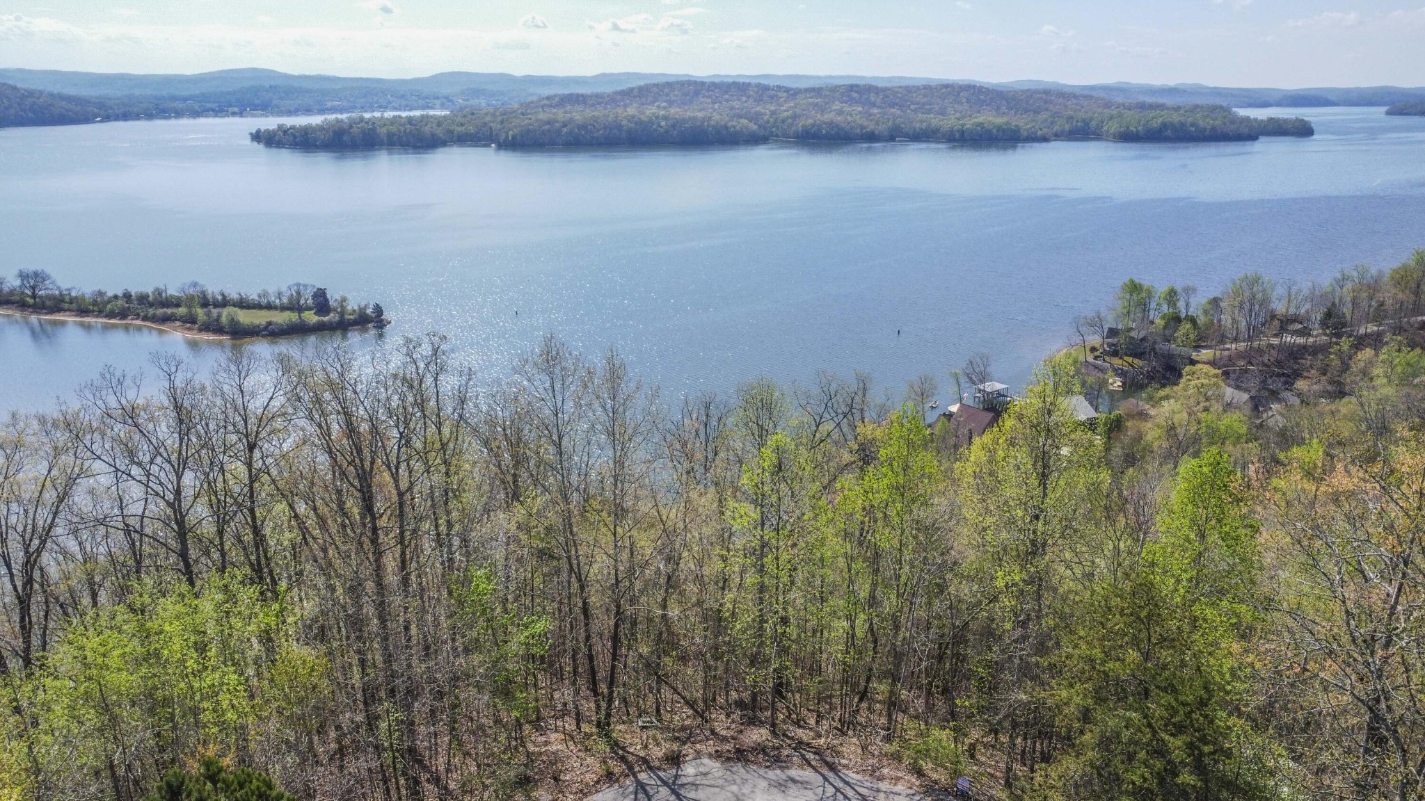 106 Eerie Point Property Photo 4