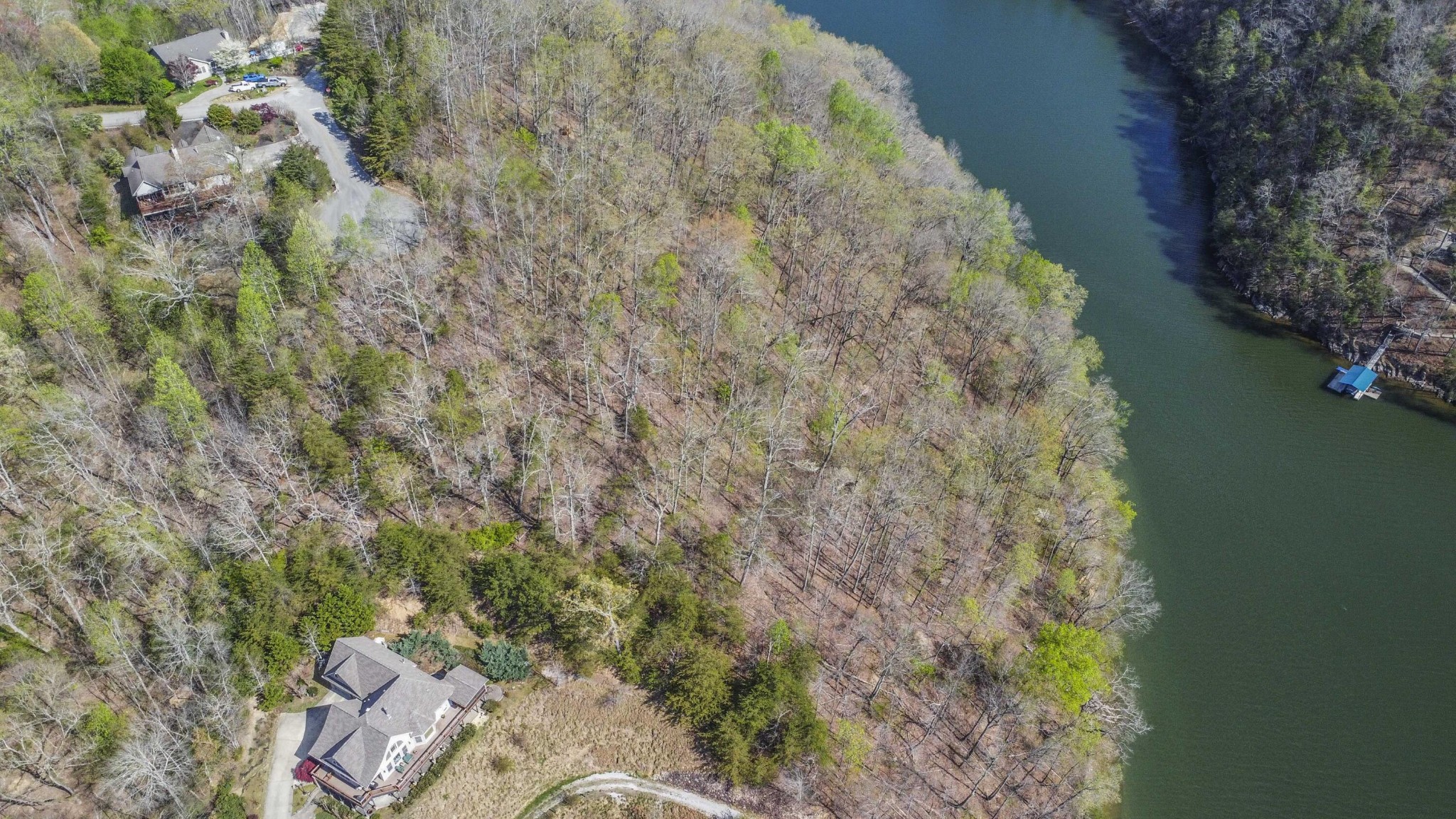 106 Eerie Point Property Photo 28