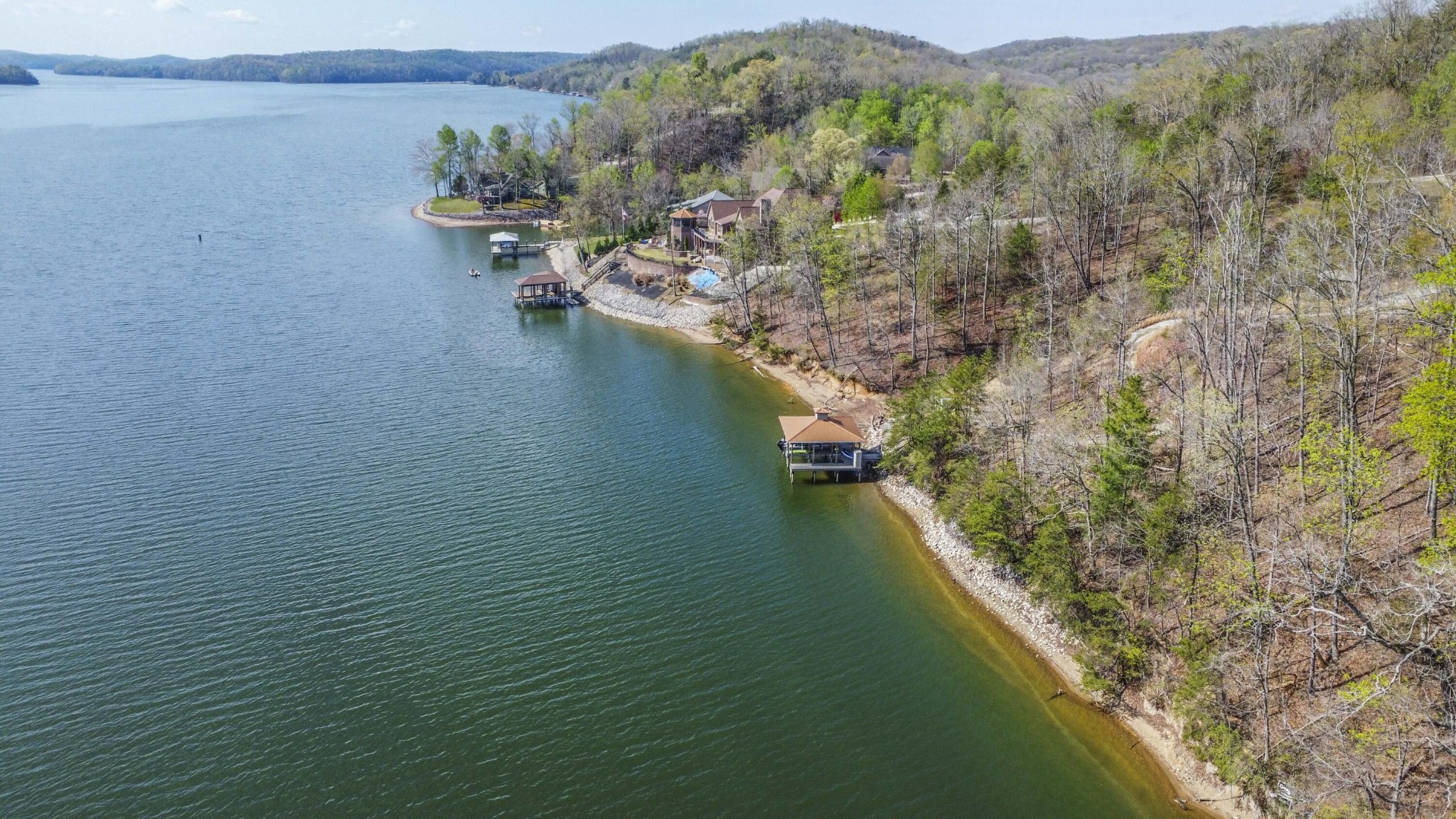 106 Eerie Point Property Photo 39