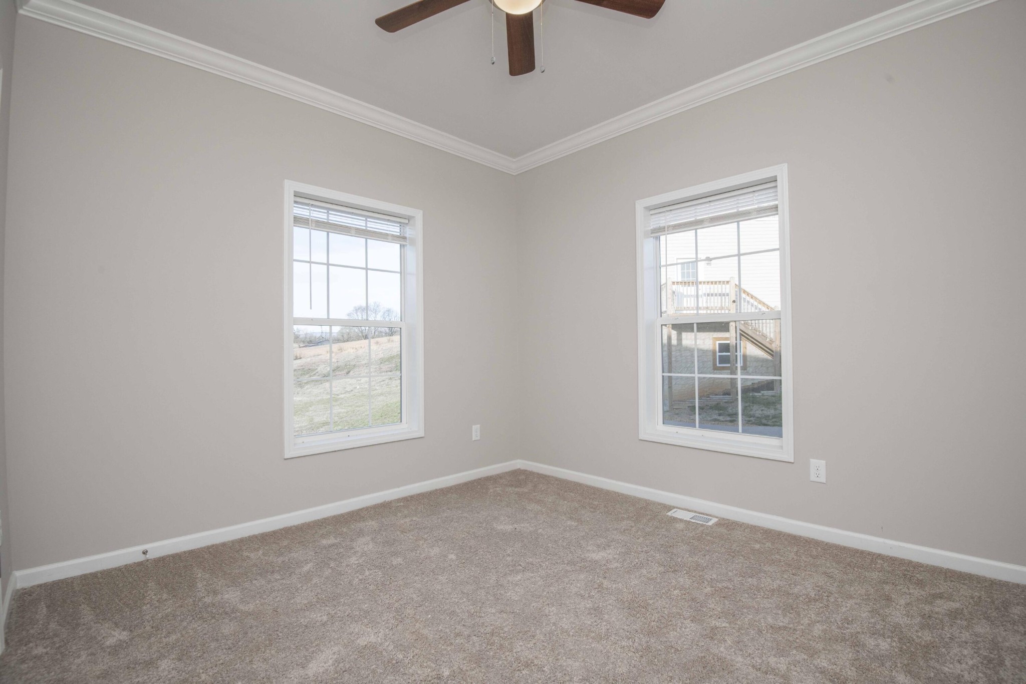 155 Waters Edge Drive Property Photo 35