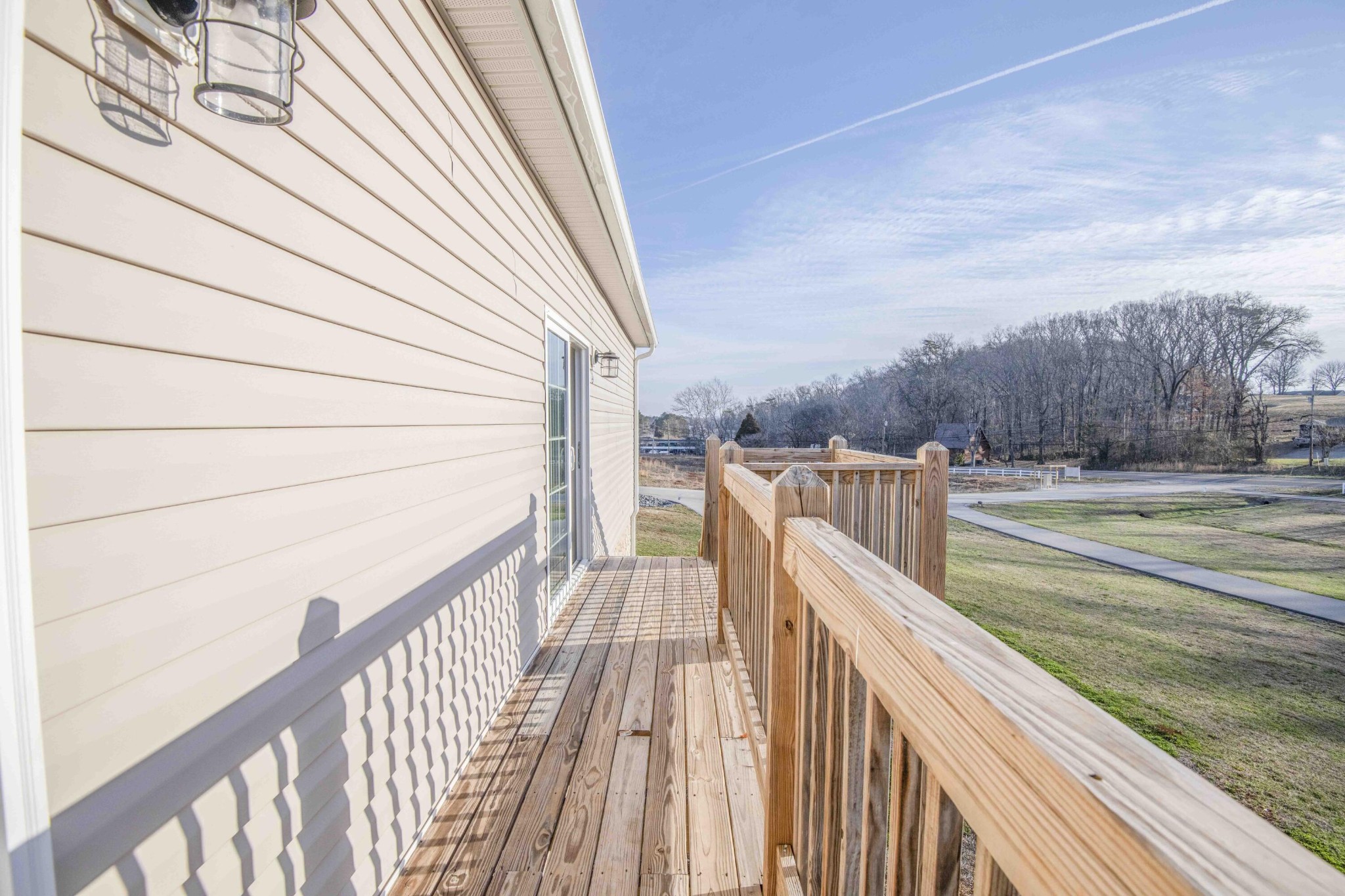 155 Waters Edge Drive Property Photo 48