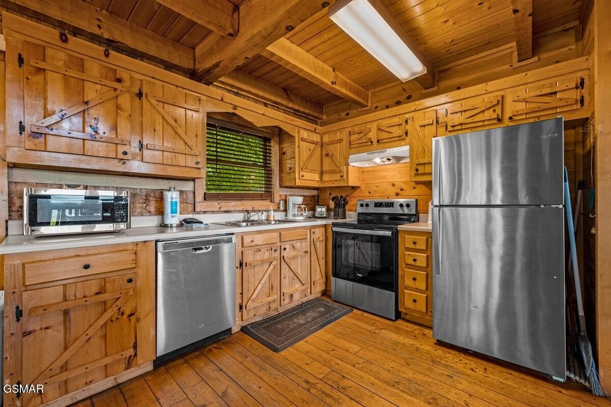 2086 Bluff Mountain Road Property Photo 8